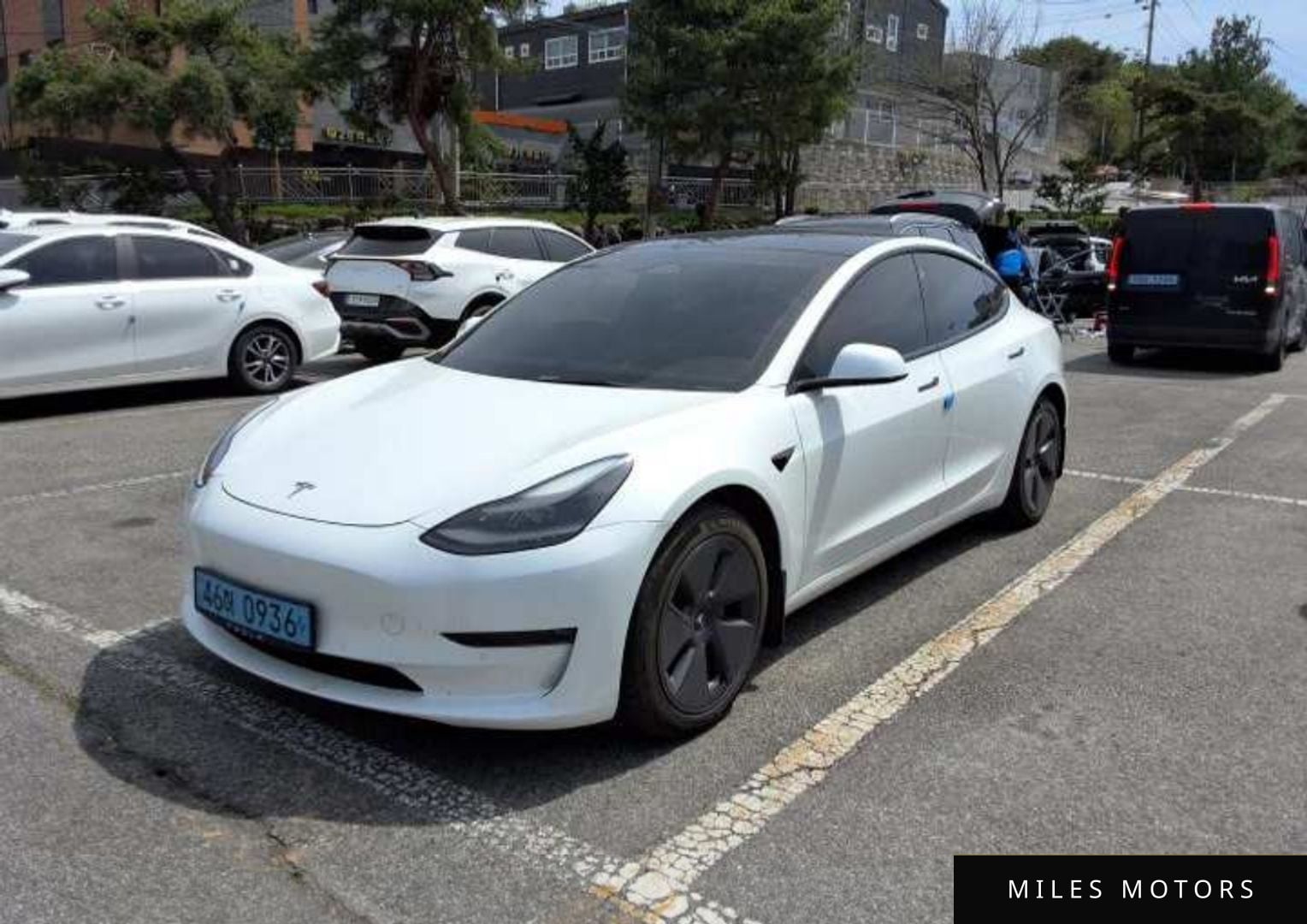 Tesla Model 3 2022 — миниатюра 2
