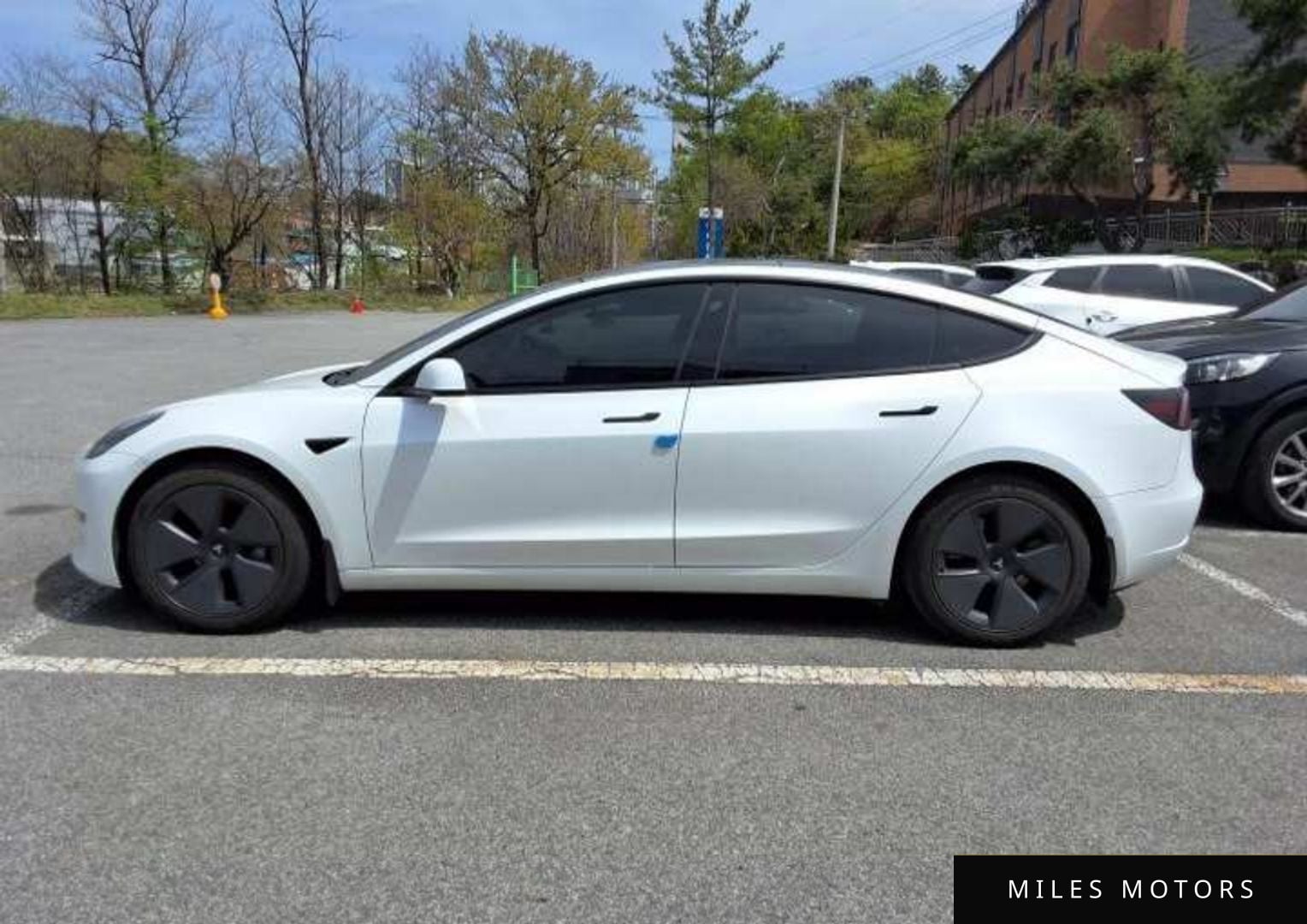 Tesla Model 3 2022 — миниатюра 5