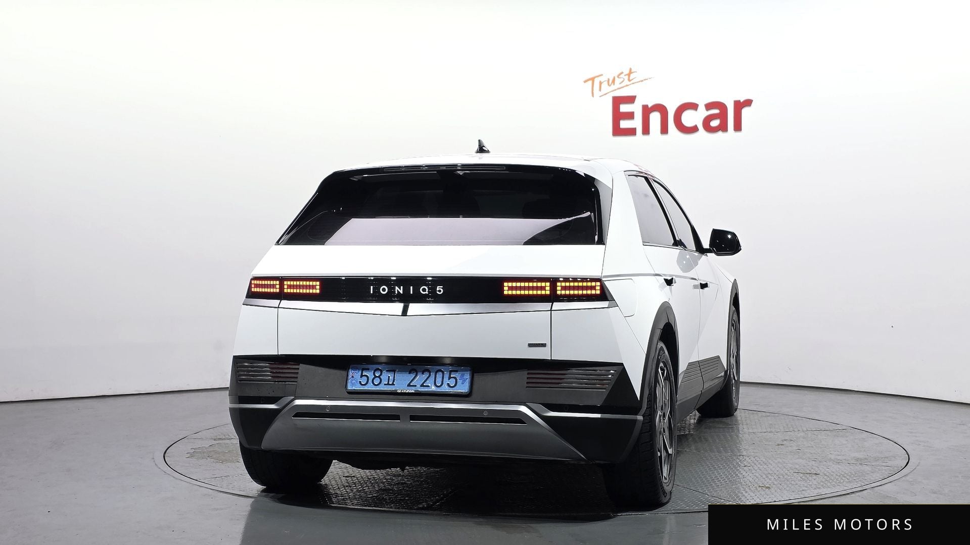 Hyundai Ioniq5 2022 — миниатюра 4