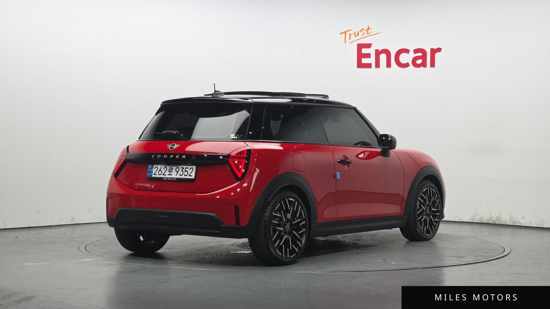 MINI Cooper S 2025 — миниатюра 2