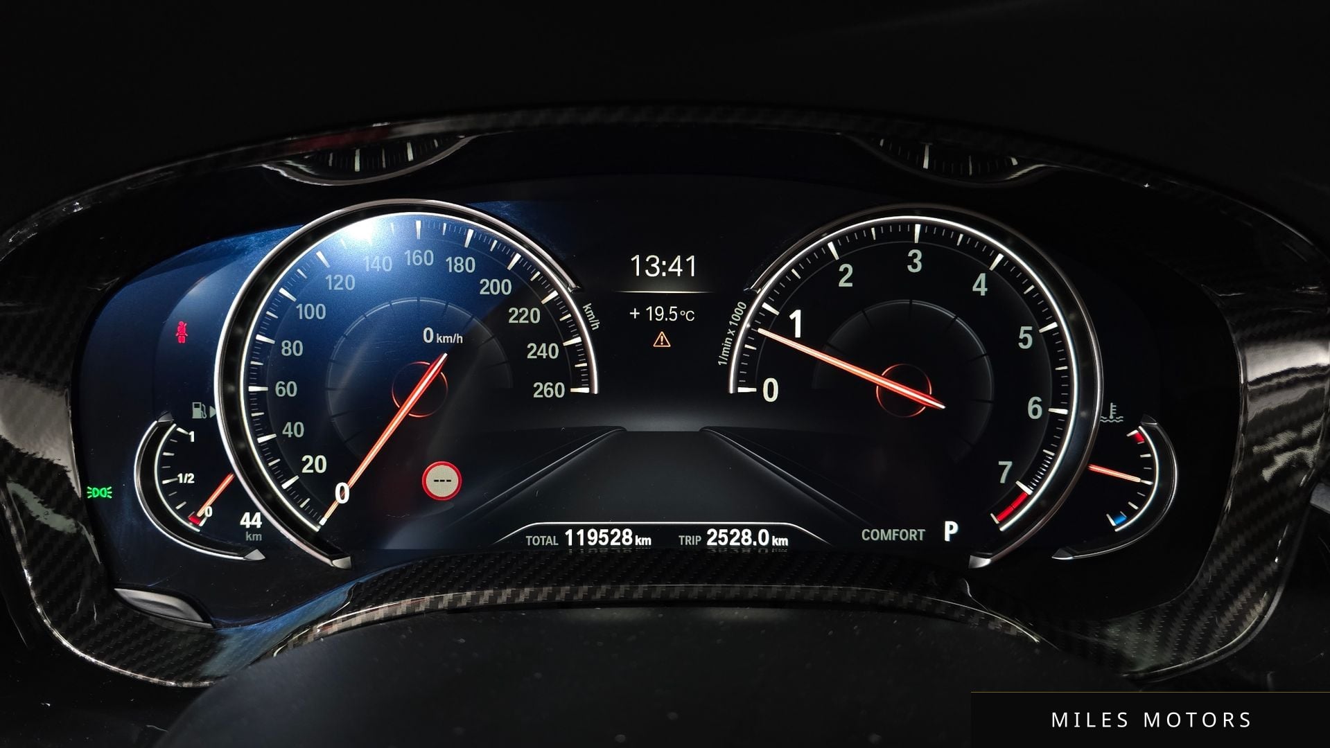BMW 5시리즈 (G30) 2018 — миниатюра 10