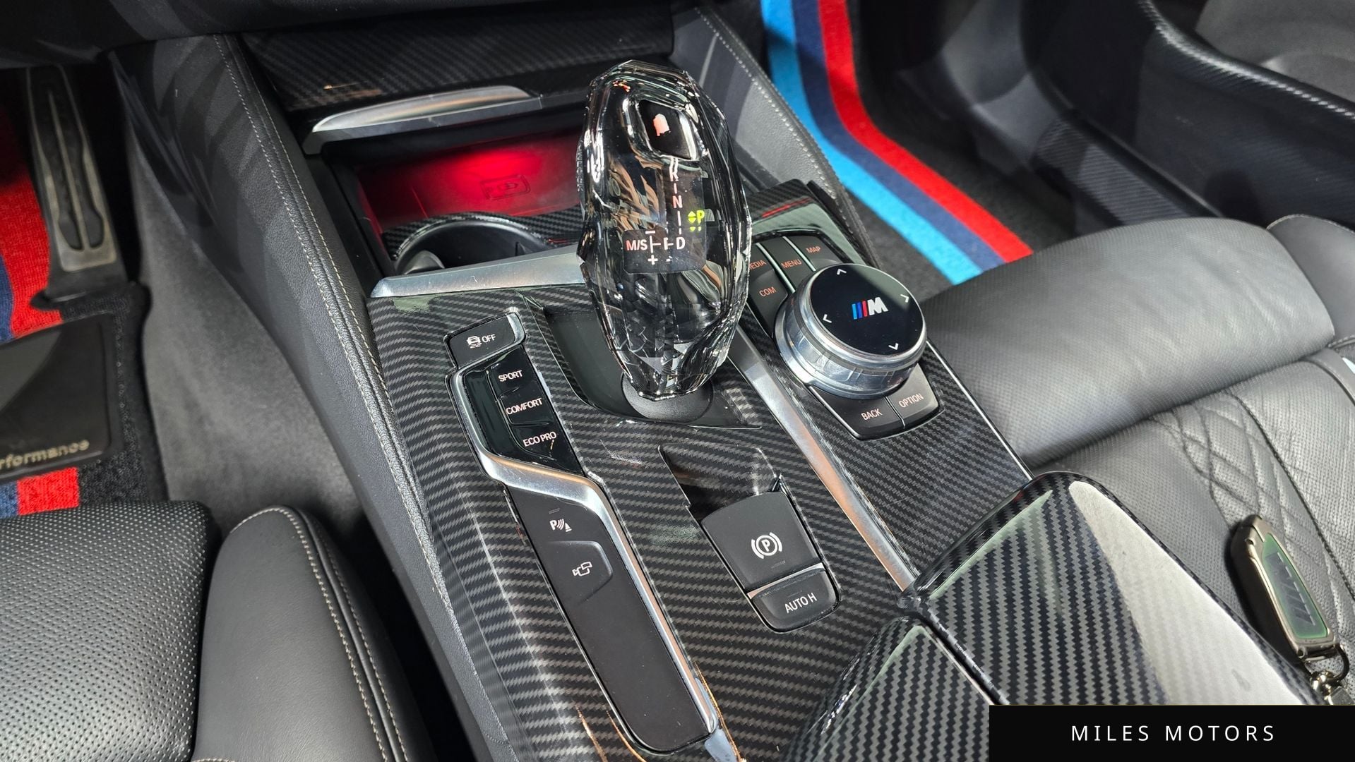 BMW 5시리즈 (G30) 2018 — миниатюра 11