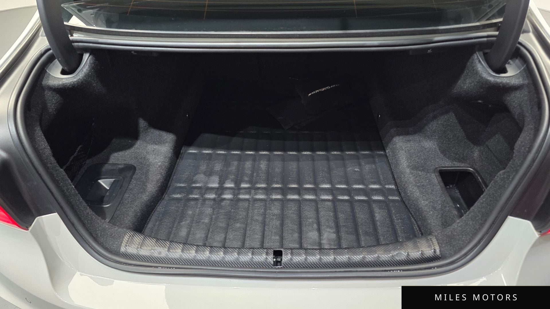 BMW 5시리즈 (G30) 2018 — миниатюра 26