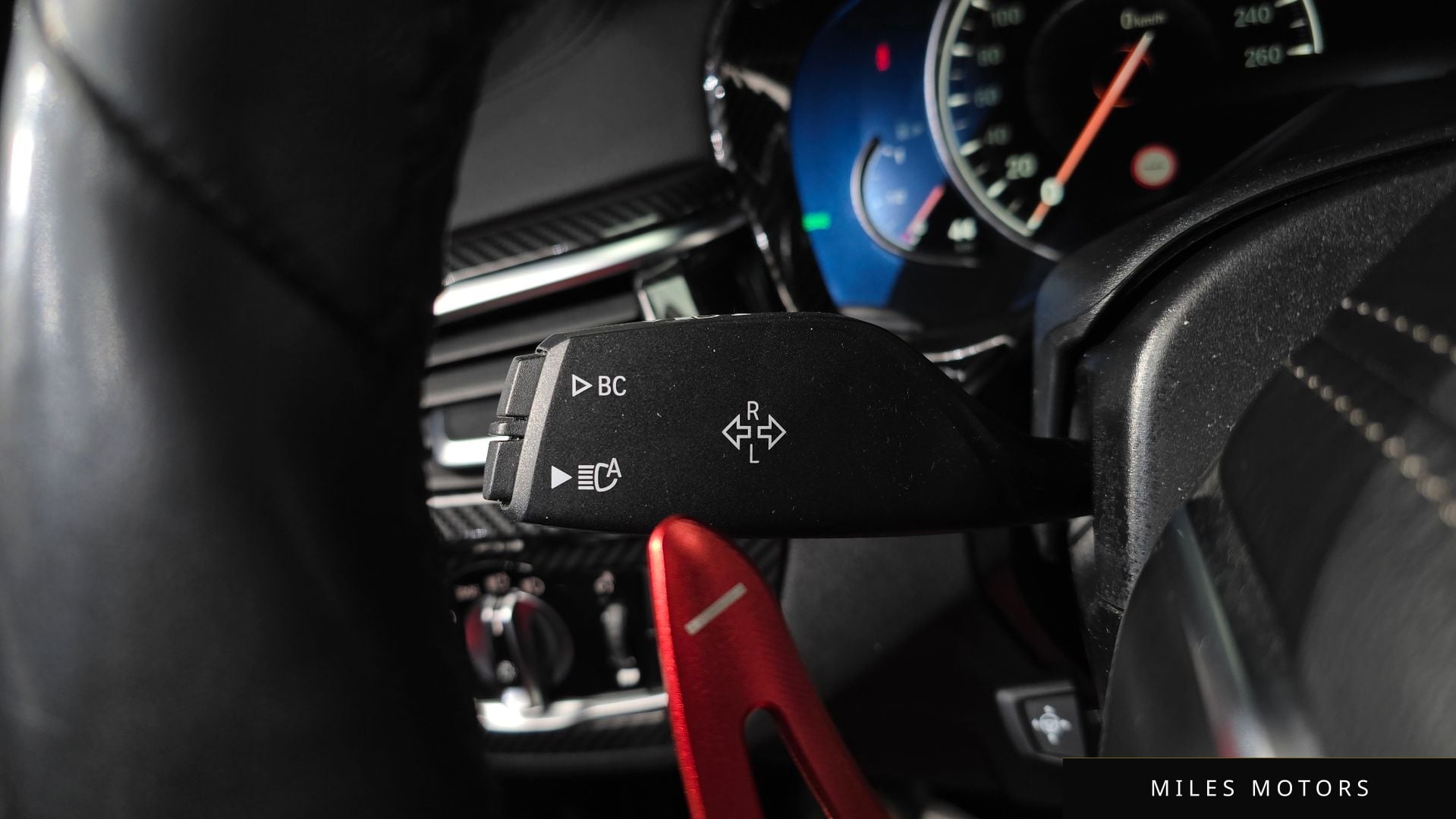 BMW 5시리즈 (G30) 2018 — миниатюра 29