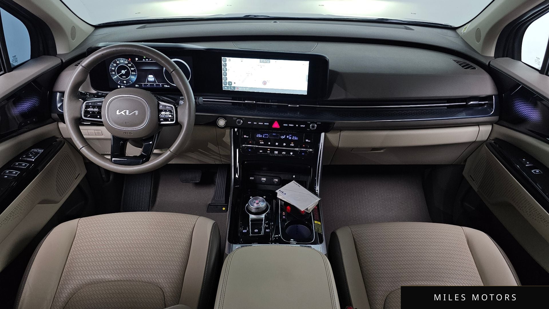 Kia Carnival 2023 — миниатюра 10