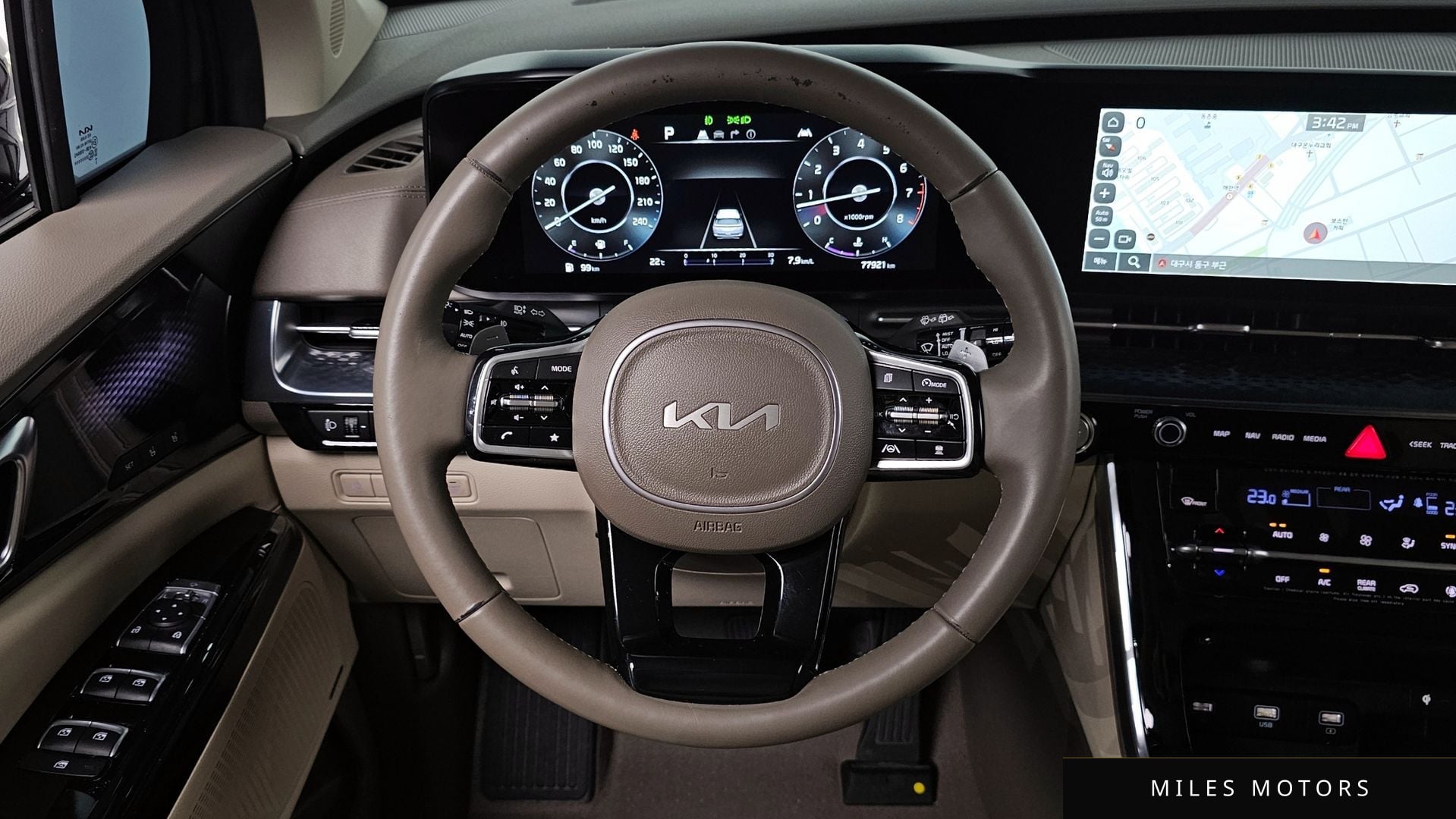 Kia Carnival 2023 — миниатюра 19