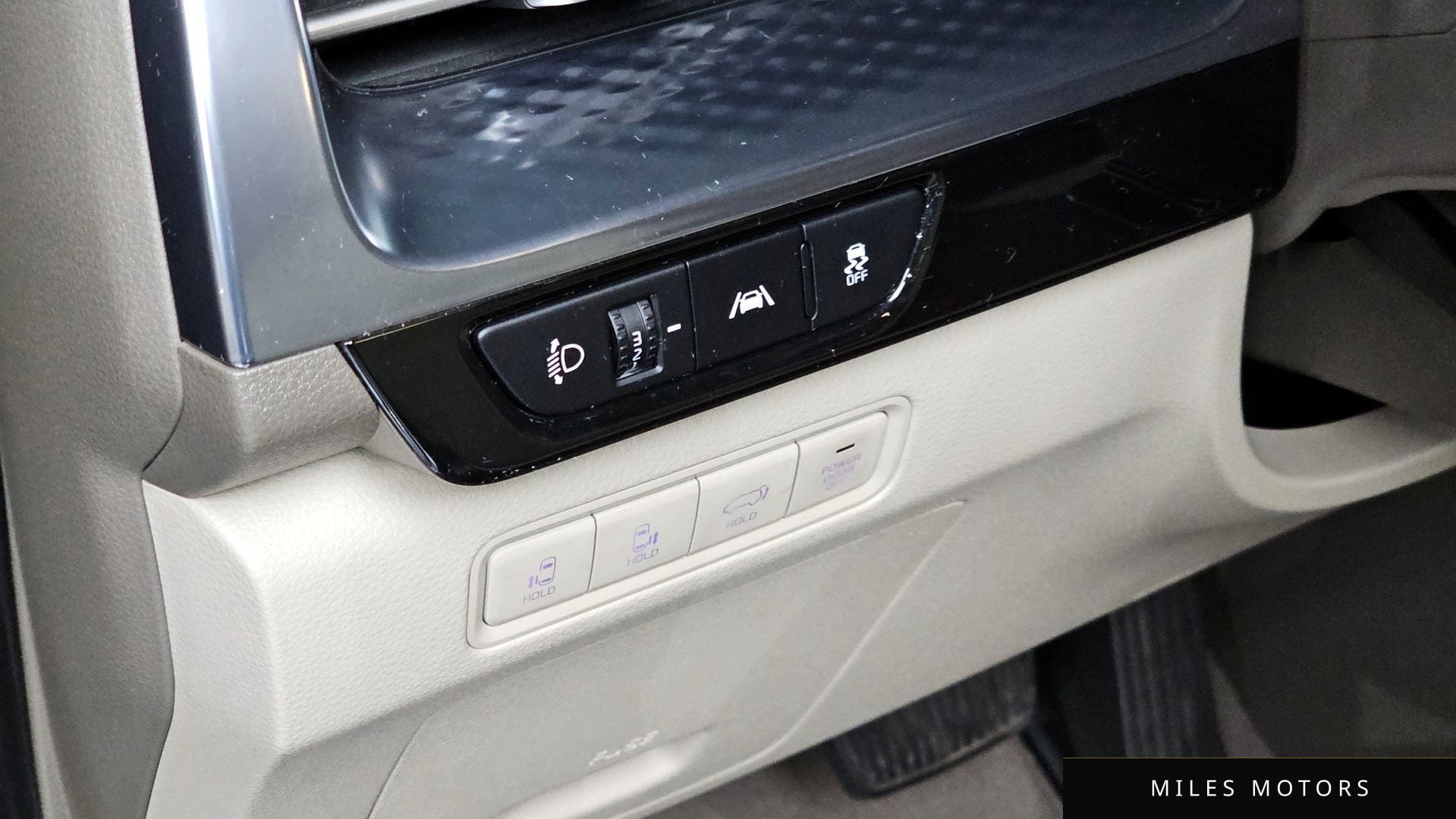Kia Carnival 2023 — миниатюра 22