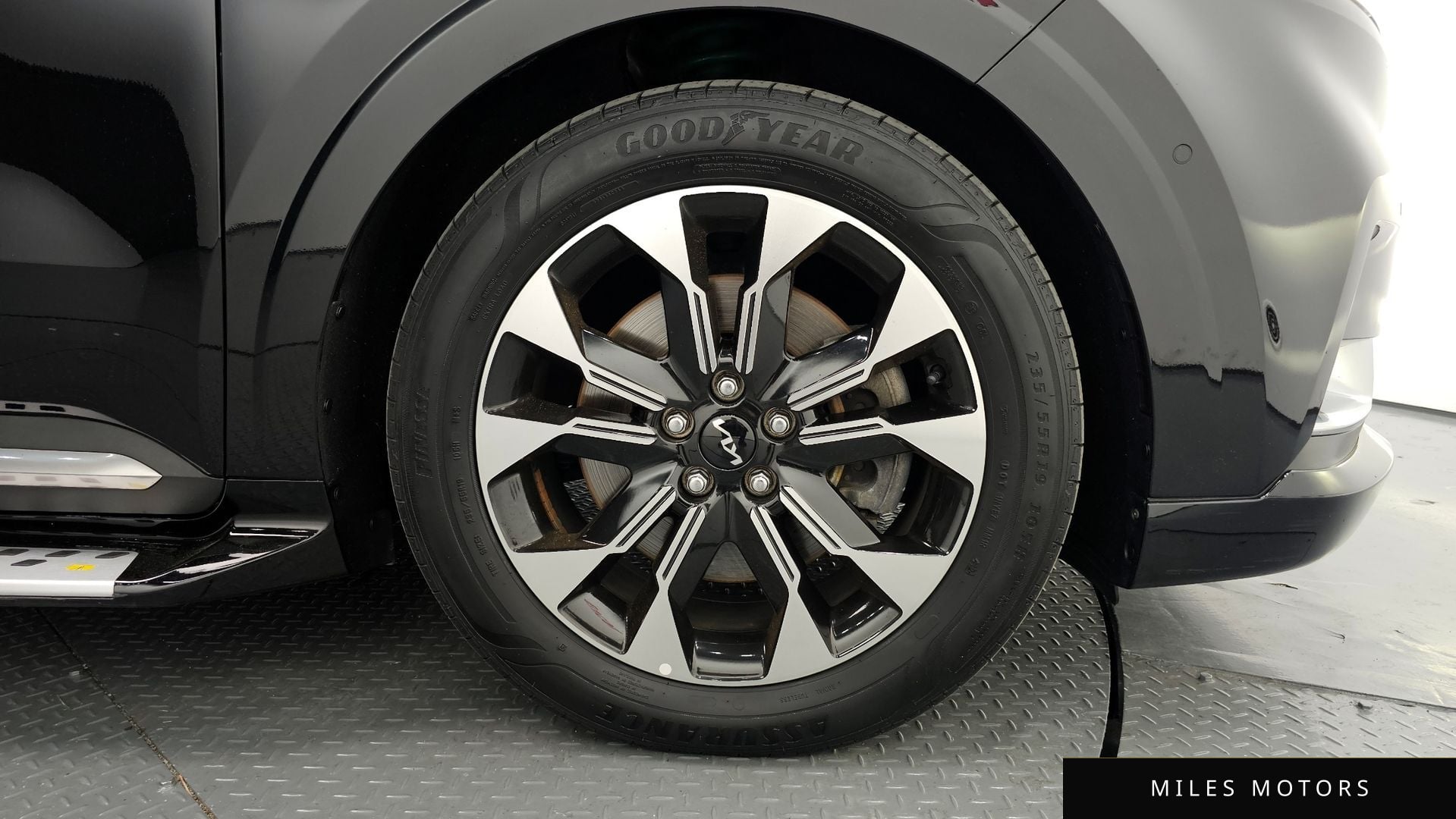 Kia Carnival 2023 — миниатюра 7