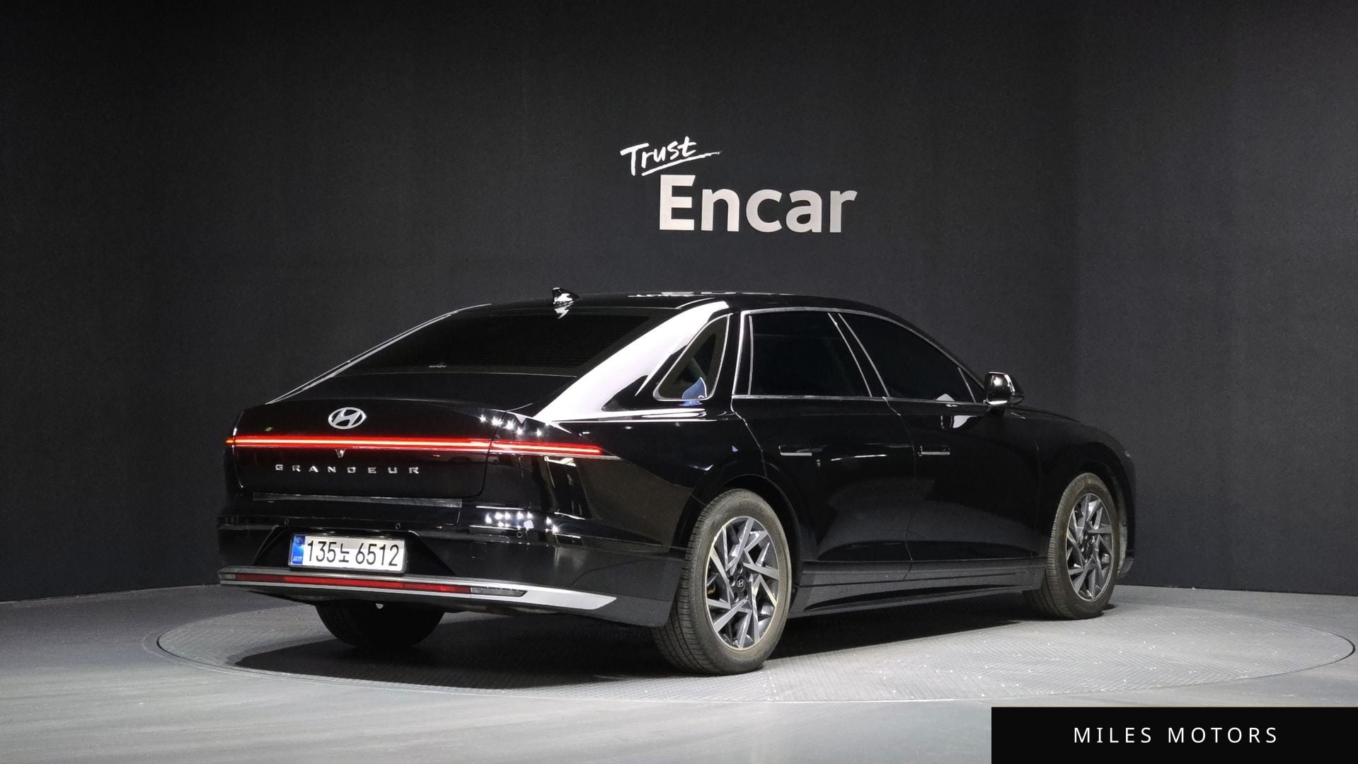 Hyundai Grandeur 2023 — миниатюра 2
