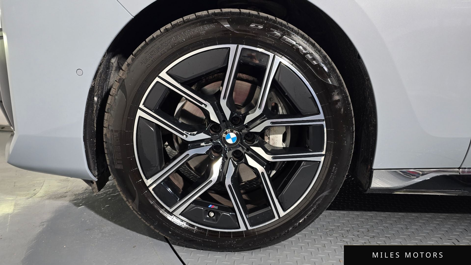 BMW 7 Series (G70) 2025 — миниатюра 5