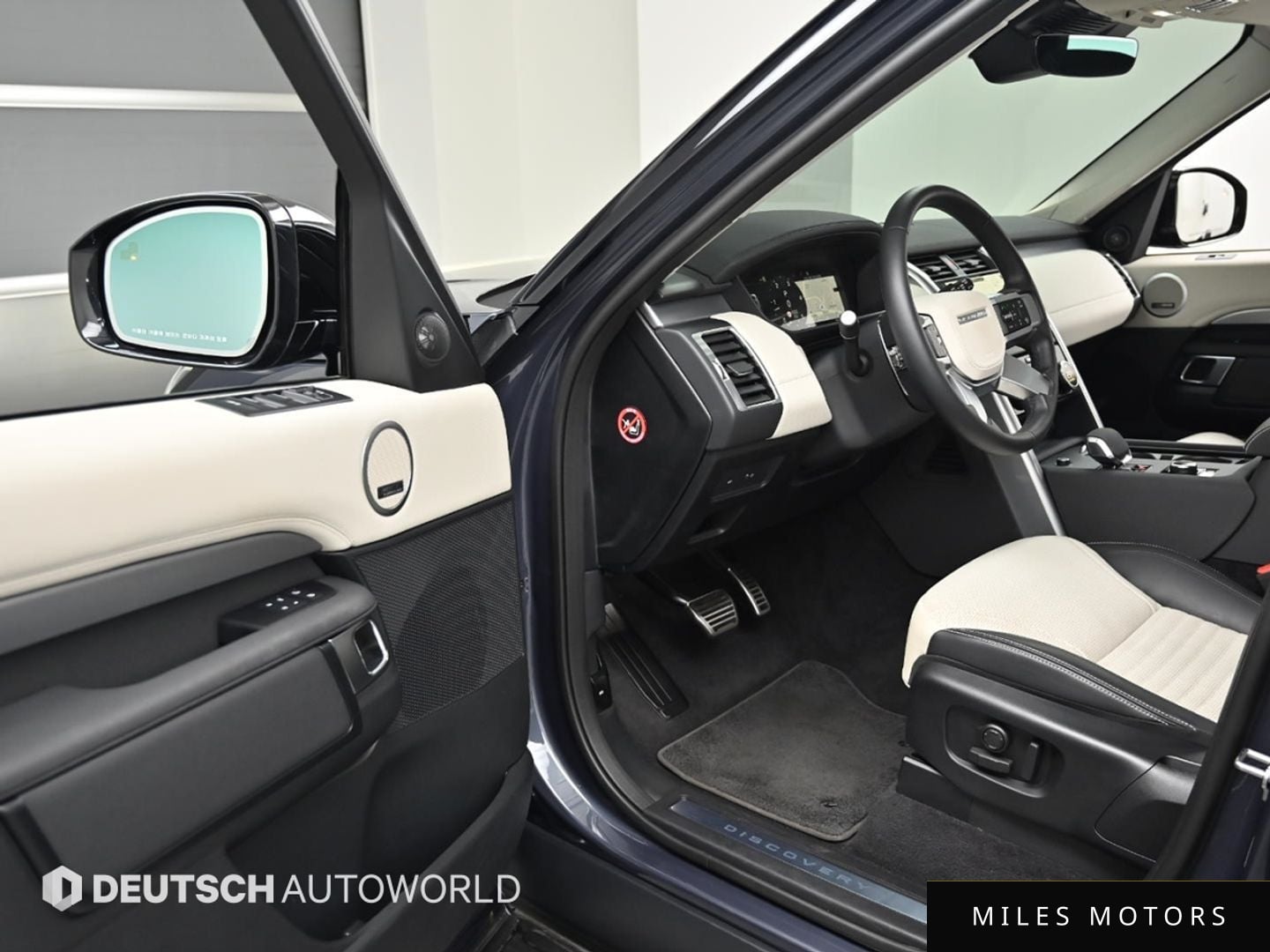 Land Rover Discovery 2025 — миниатюра 11