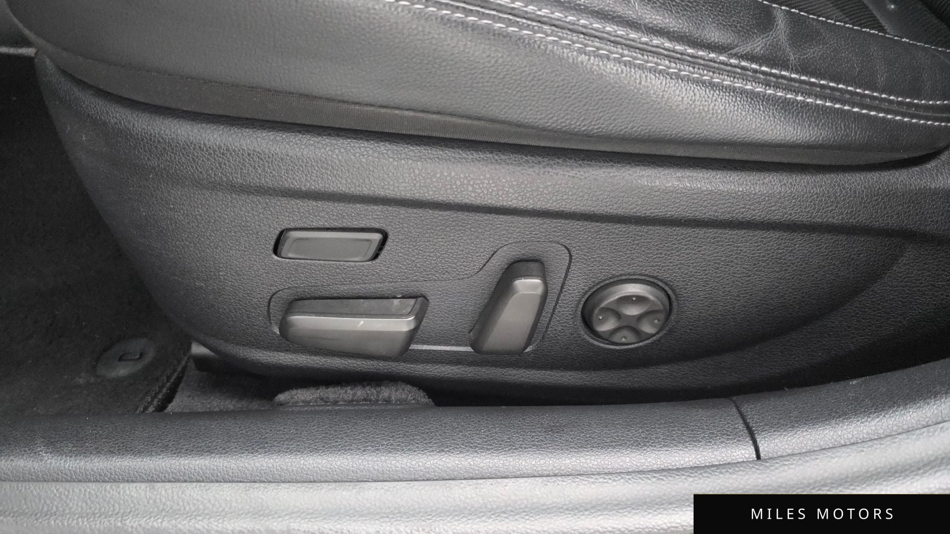 Hyundai Grandeur 2019 — миниатюра 31