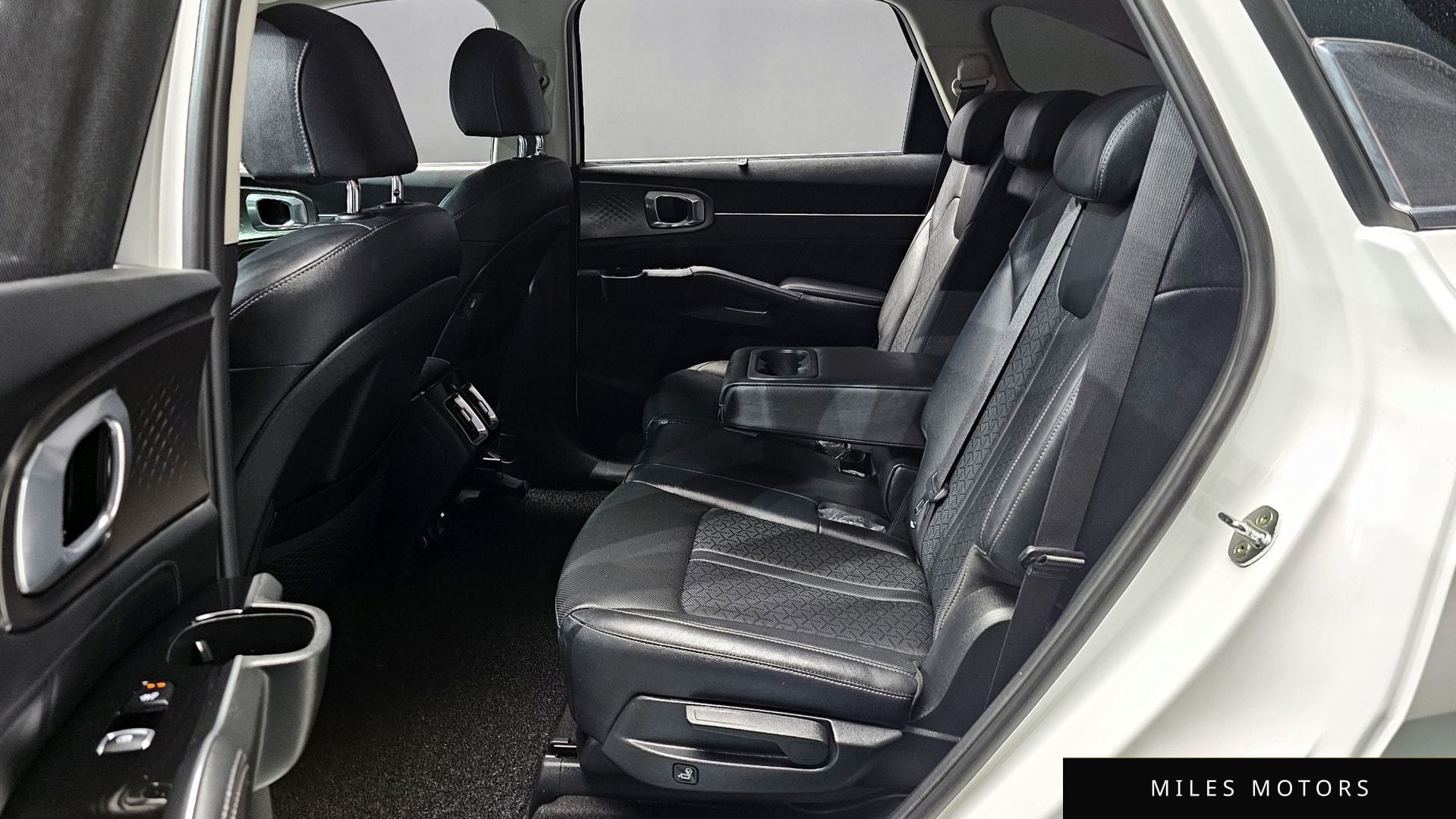 Kia Sorento 2021 — миниатюра 12