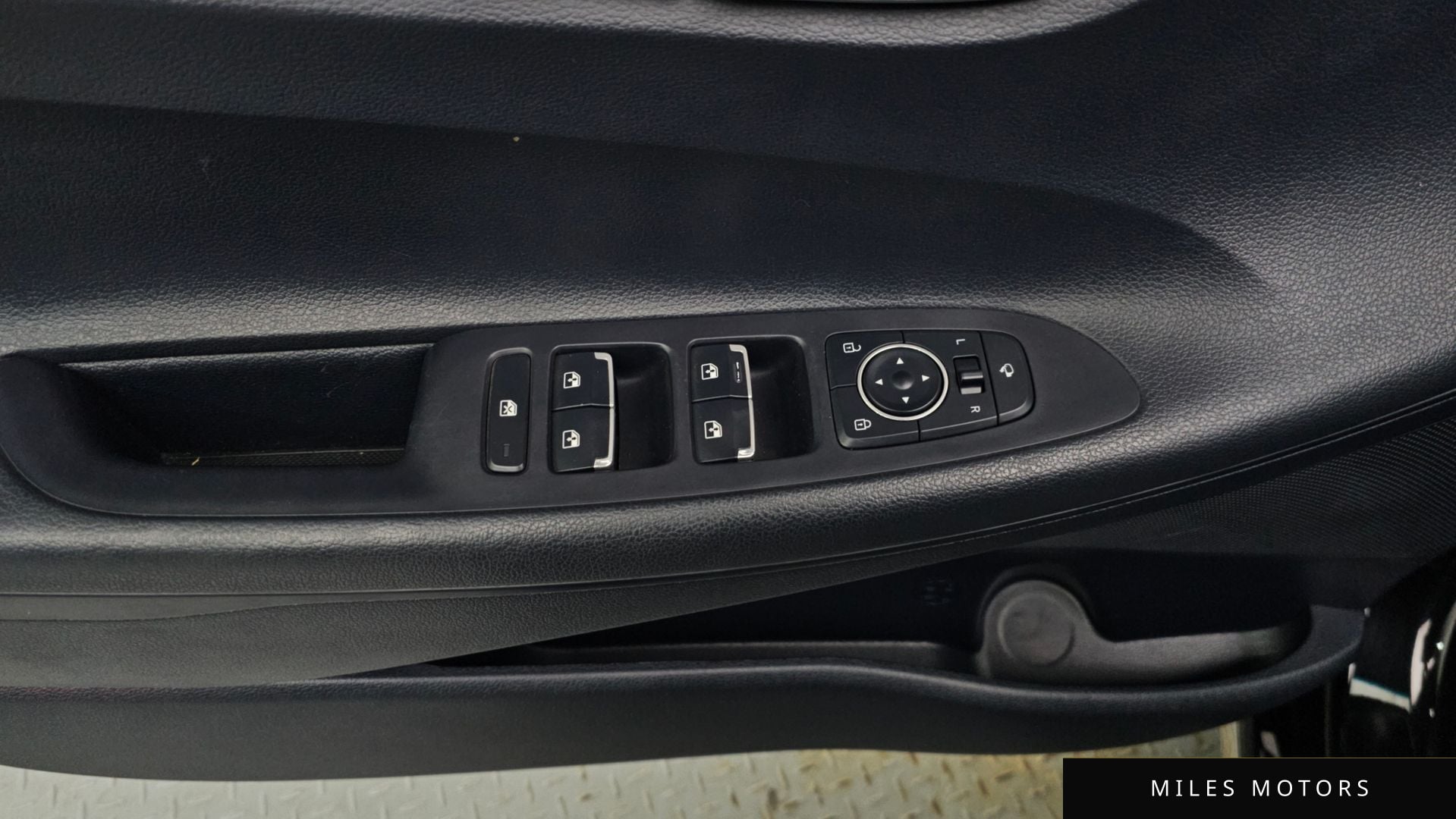 Hyundai Grandeur 2020 — миниатюра 27