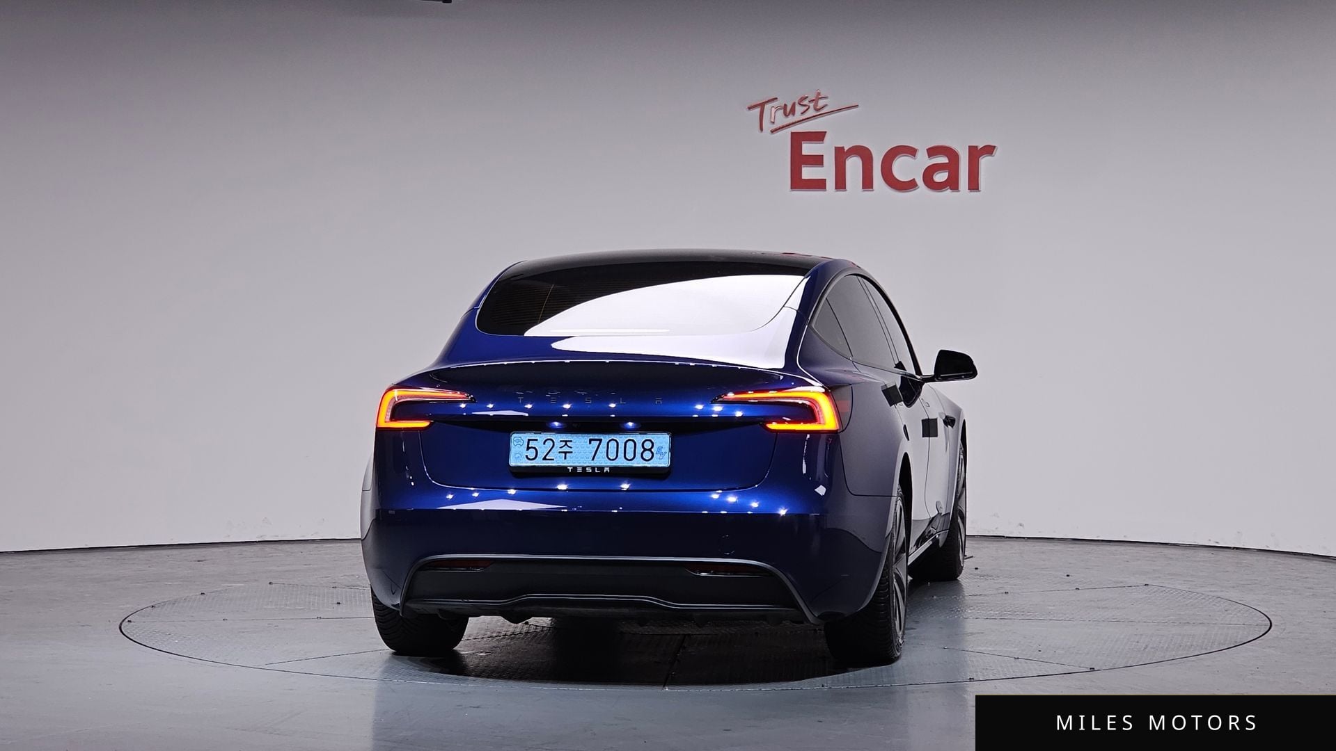 Tesla 모델 3 2025 — миниатюра 3