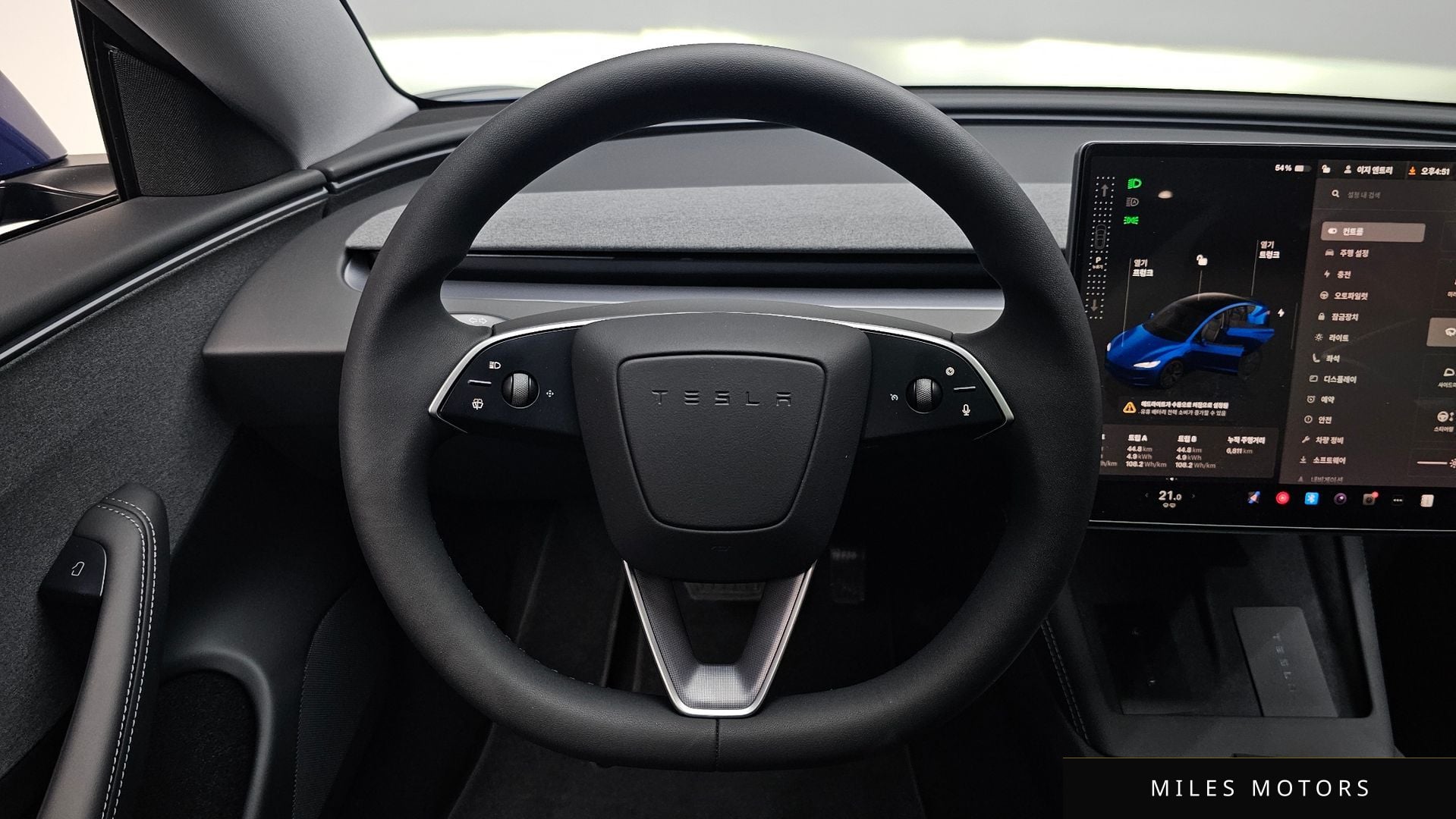 Tesla 모델 3 2025 — миниатюра 18