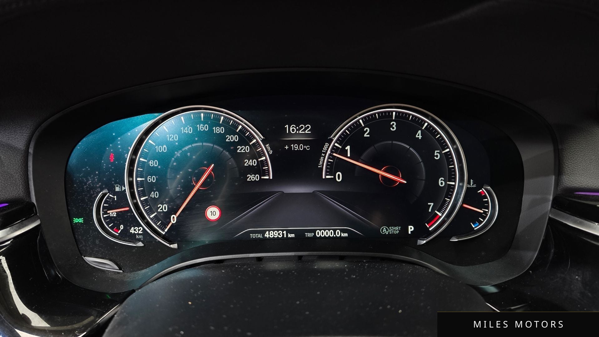 BMW 5 Series (G30) 2018 — миниатюра 11