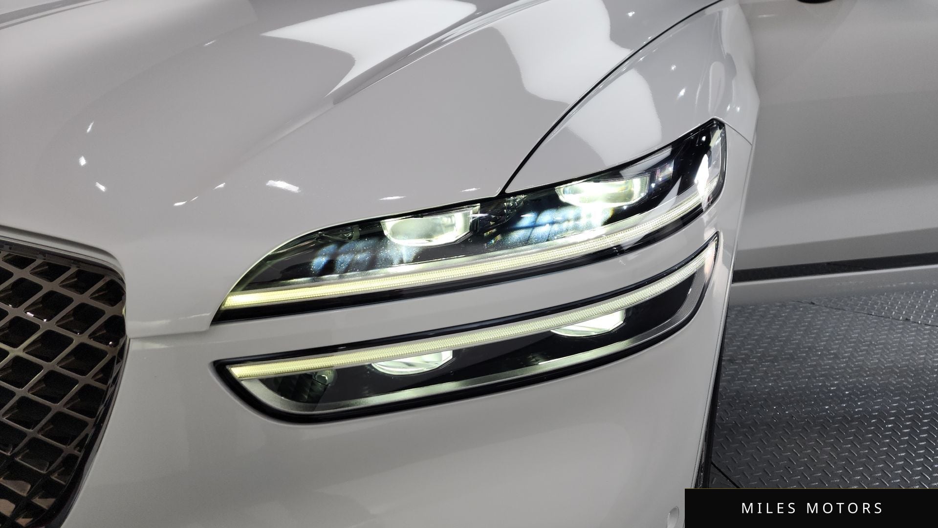 Genesis GV70 2021 — миниатюра 8