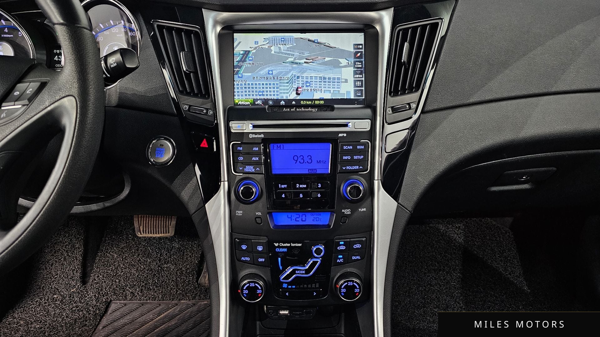 Hyundai Sonata 2011 — миниатюра 13