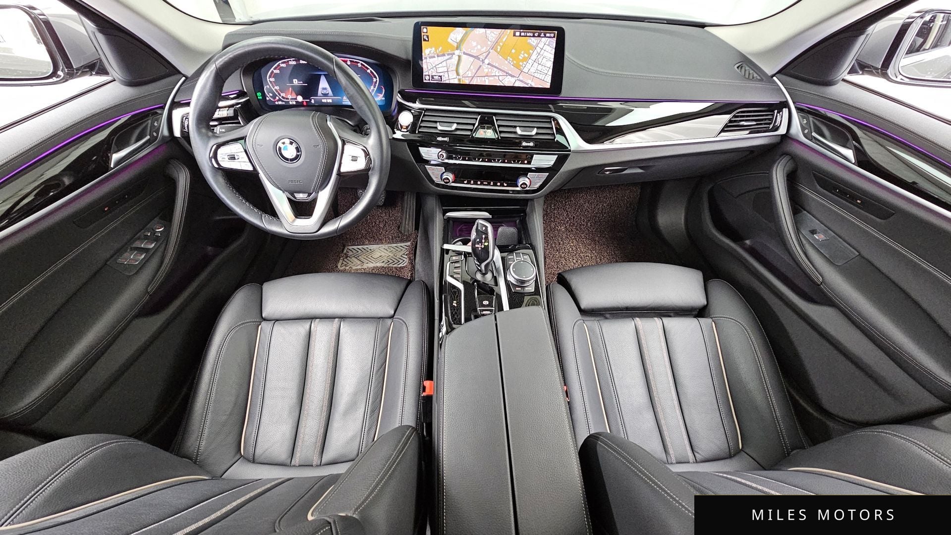 BMW 5 Series (G30) 2022 — миниатюра 10