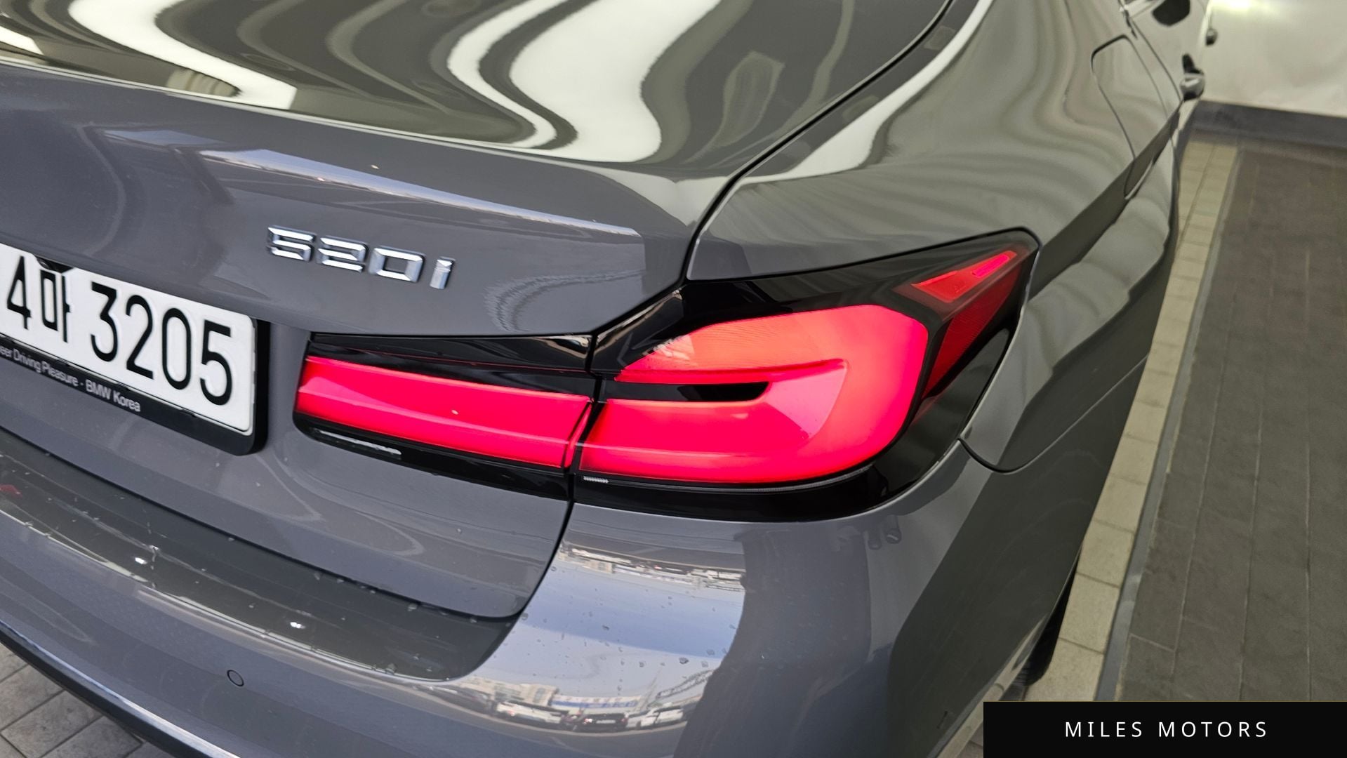 BMW 5 Series (G30) 2022 — миниатюра 9