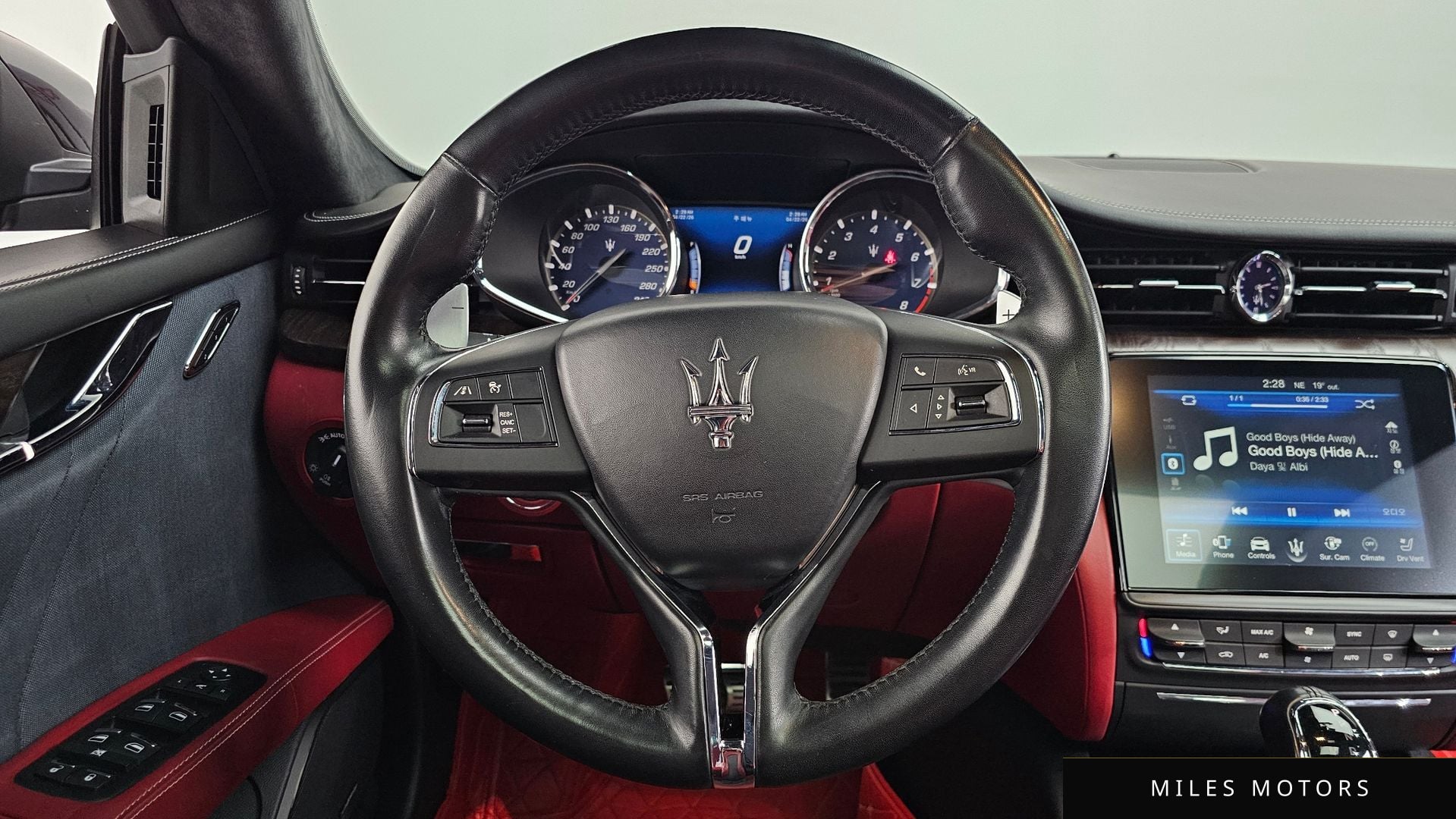 Maserati 콰트로포르테 2018 — миниатюра 12