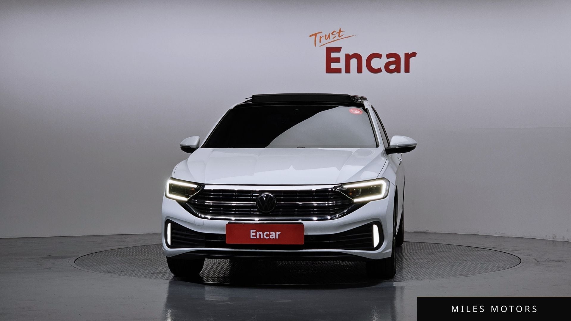 Volkswagen Jetta 2024 — миниатюра 3