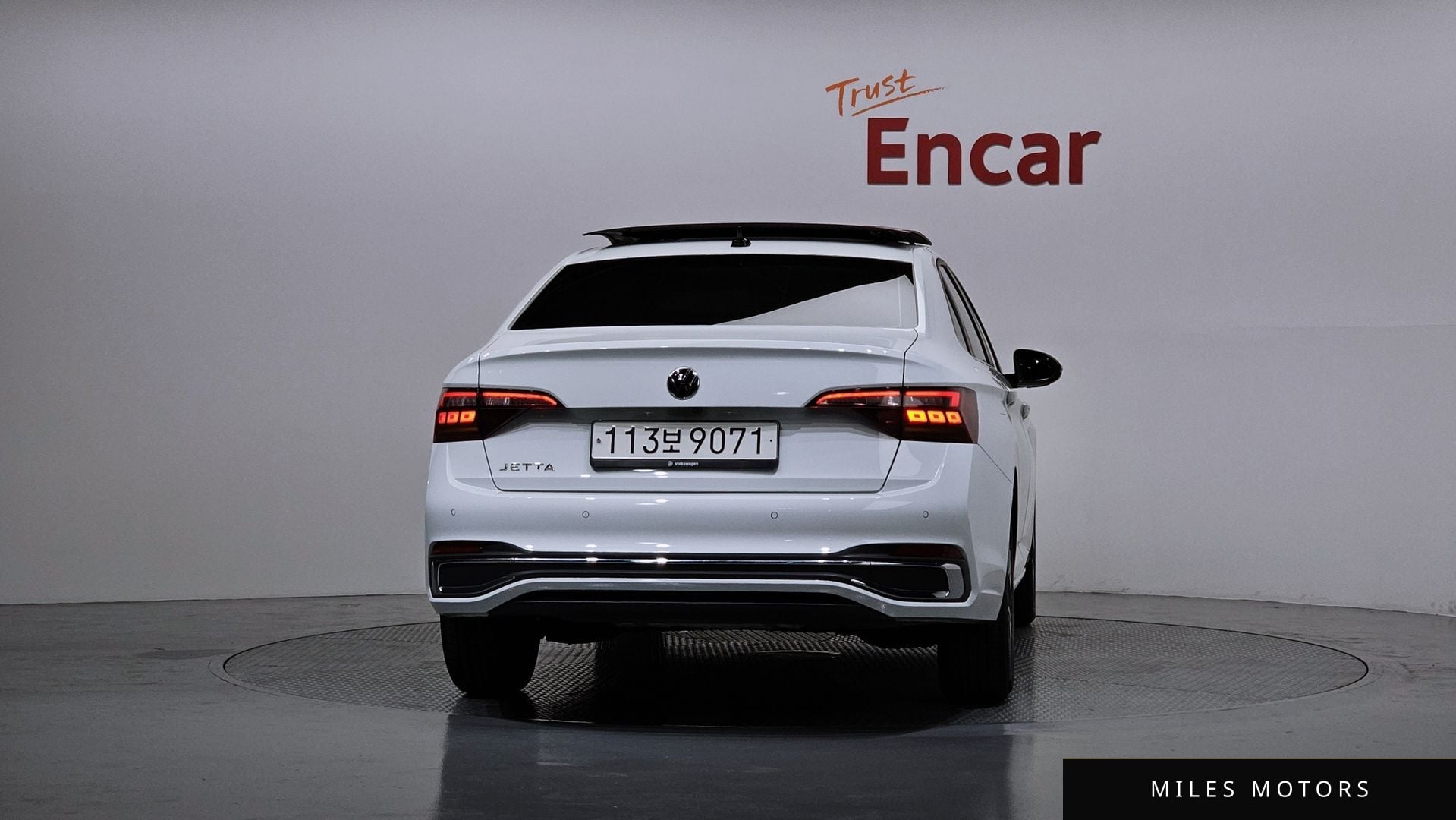 Volkswagen Jetta 2024 — миниатюра 4