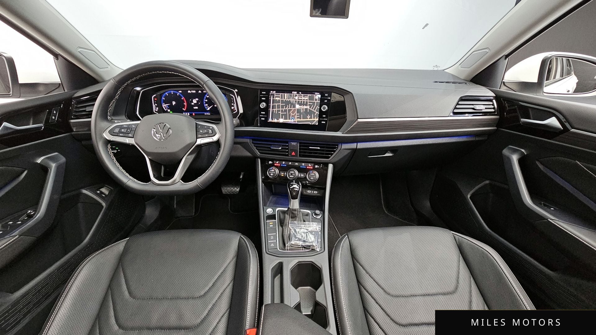 Volkswagen Jetta 2024 — миниатюра 10