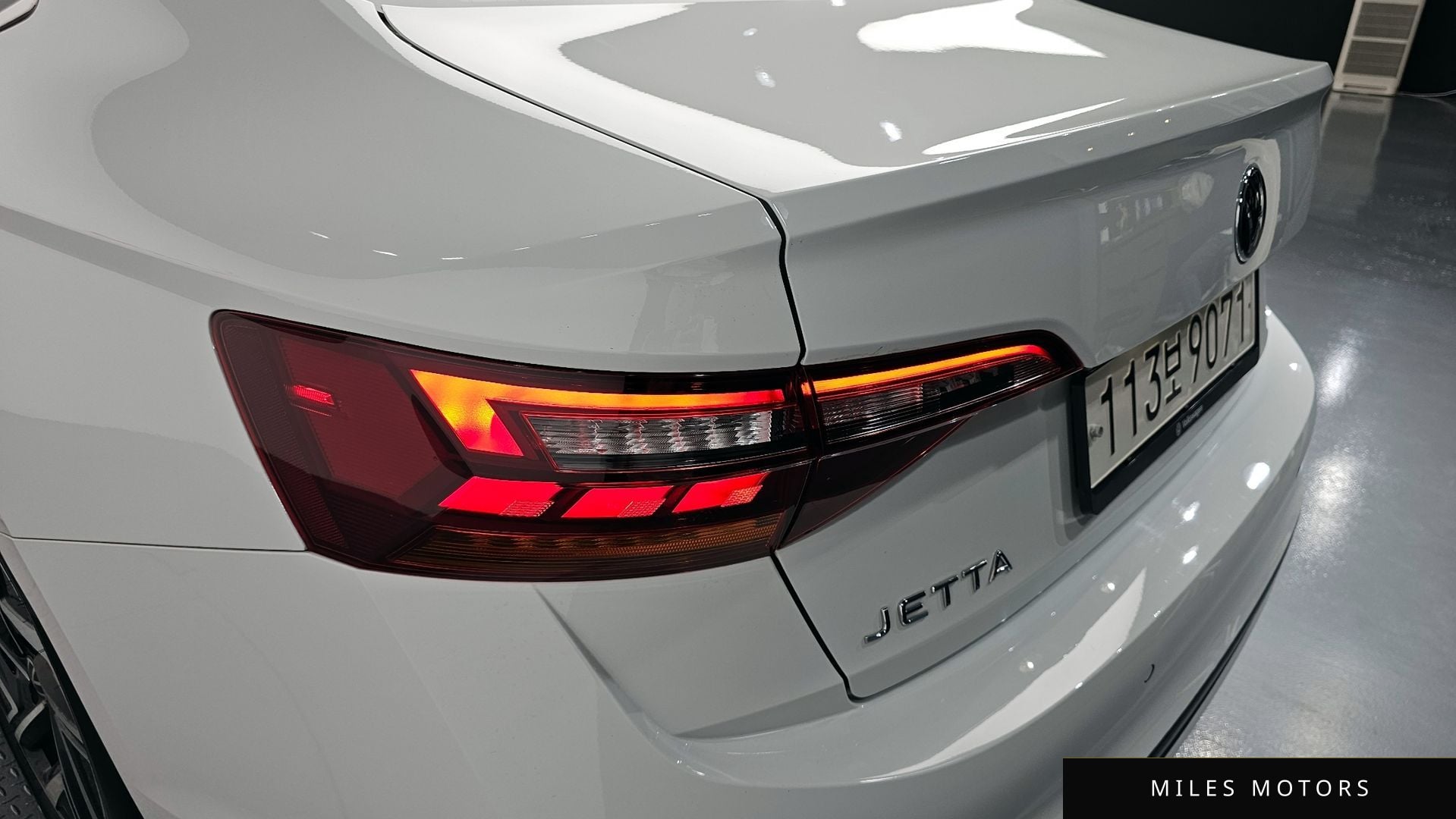 Volkswagen Jetta 2024 — миниатюра 9