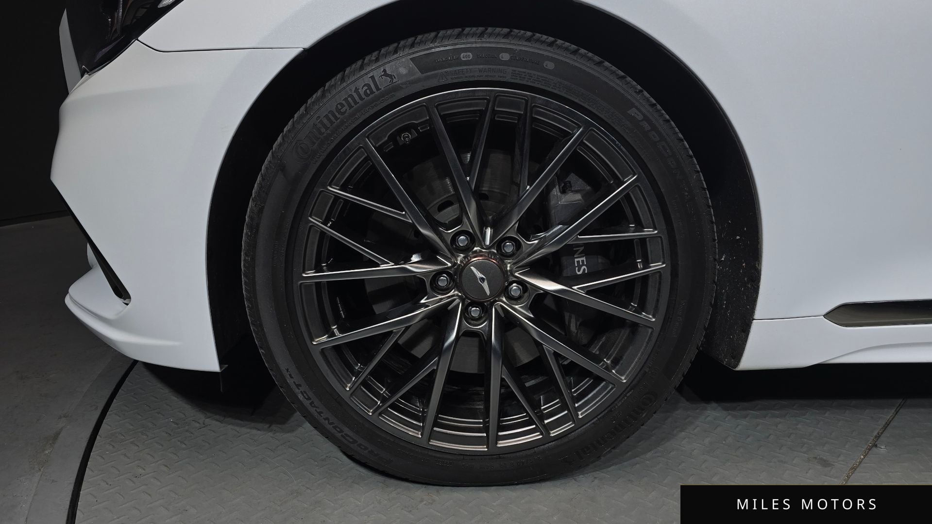 Genesis G80 2017 — миниатюра 5