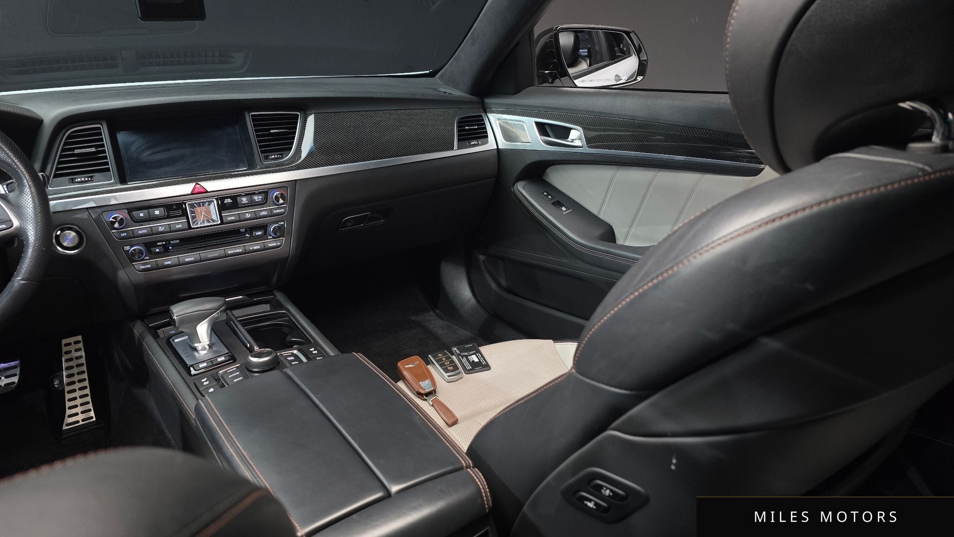 Genesis G80 2017 — миниатюра 16