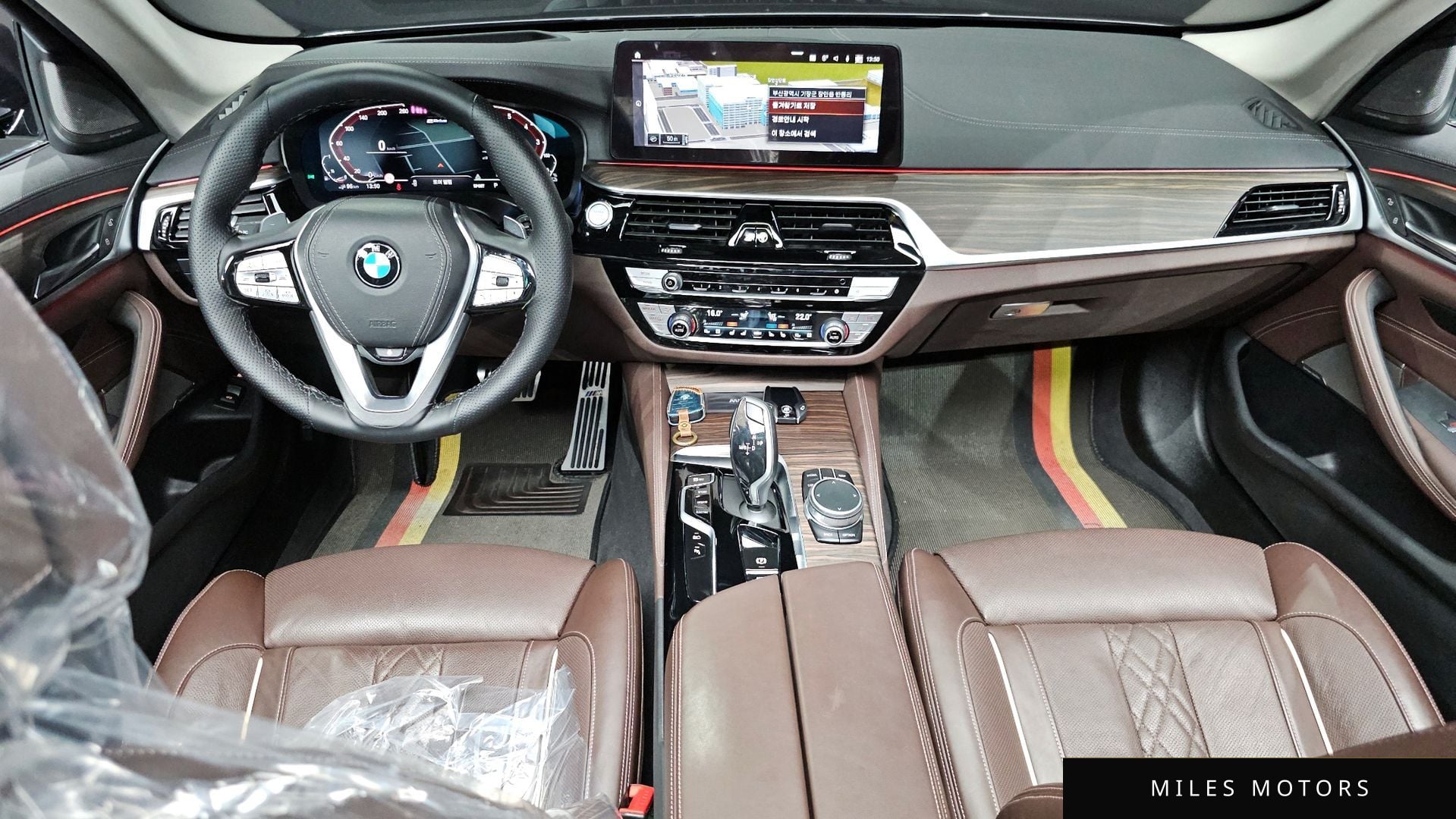 BMW 5 Series (G30) 2021 — миниатюра 10