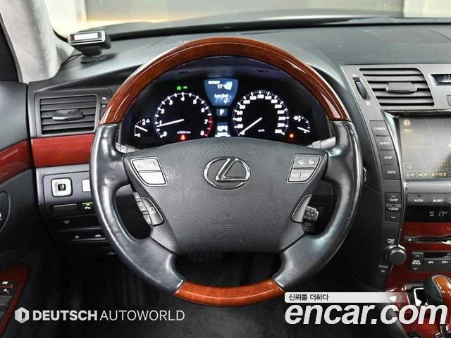 Лексус LS460L 2009 — миниатюра 17