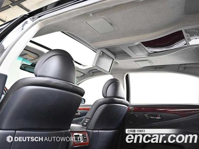 Лексус LS460L 2009 — миниатюра 23