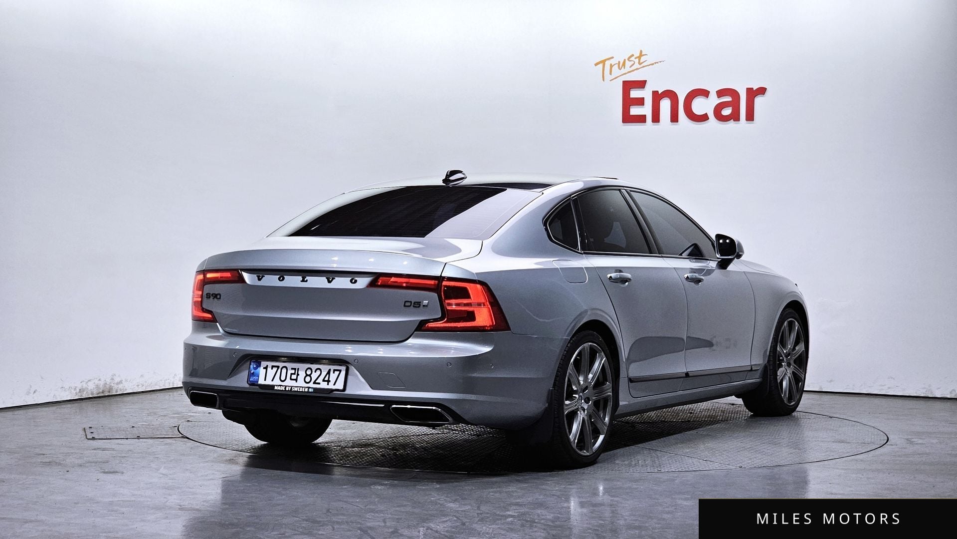 Volvo S90 2017 — миниатюра 2