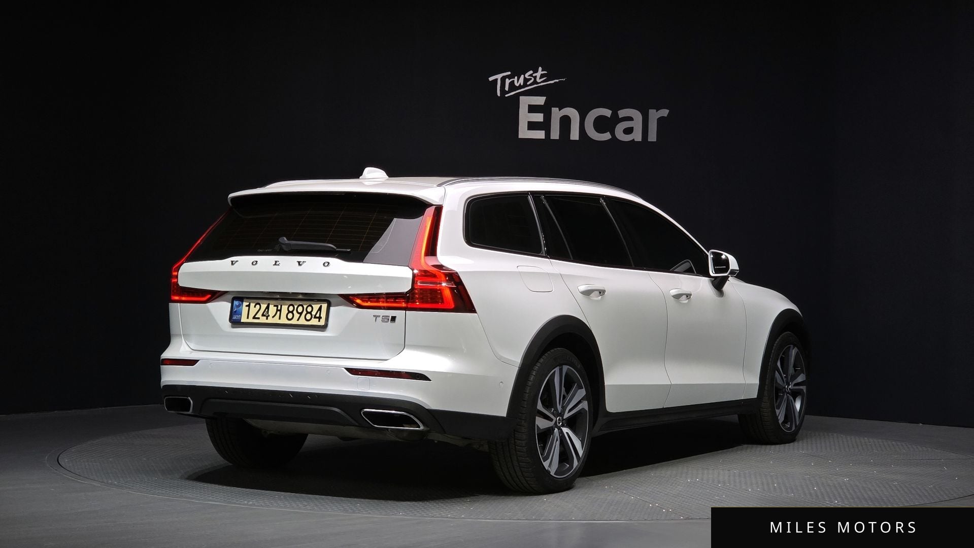 Volvo V60 2020 — миниатюра 2