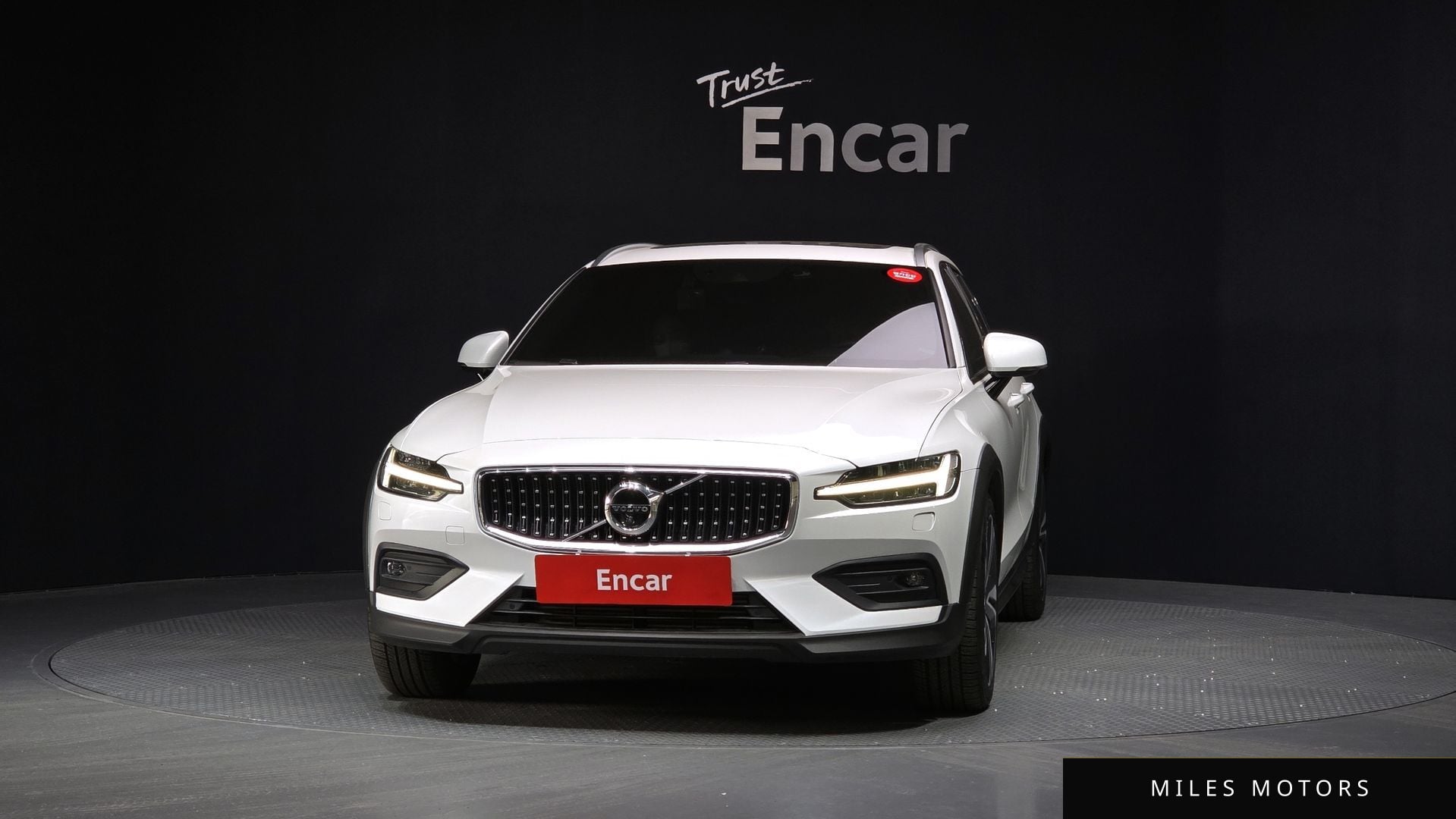 Volvo V60 2020 — миниатюра 3