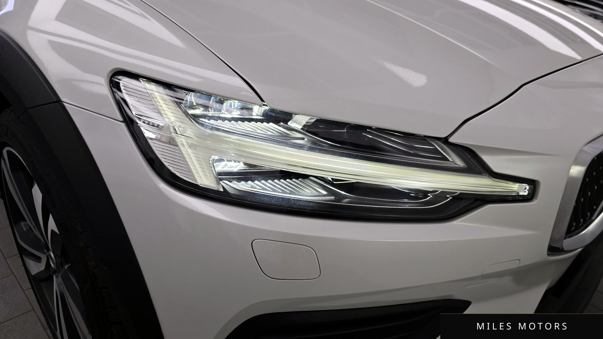Volvo V60 2020 — миниатюра 8