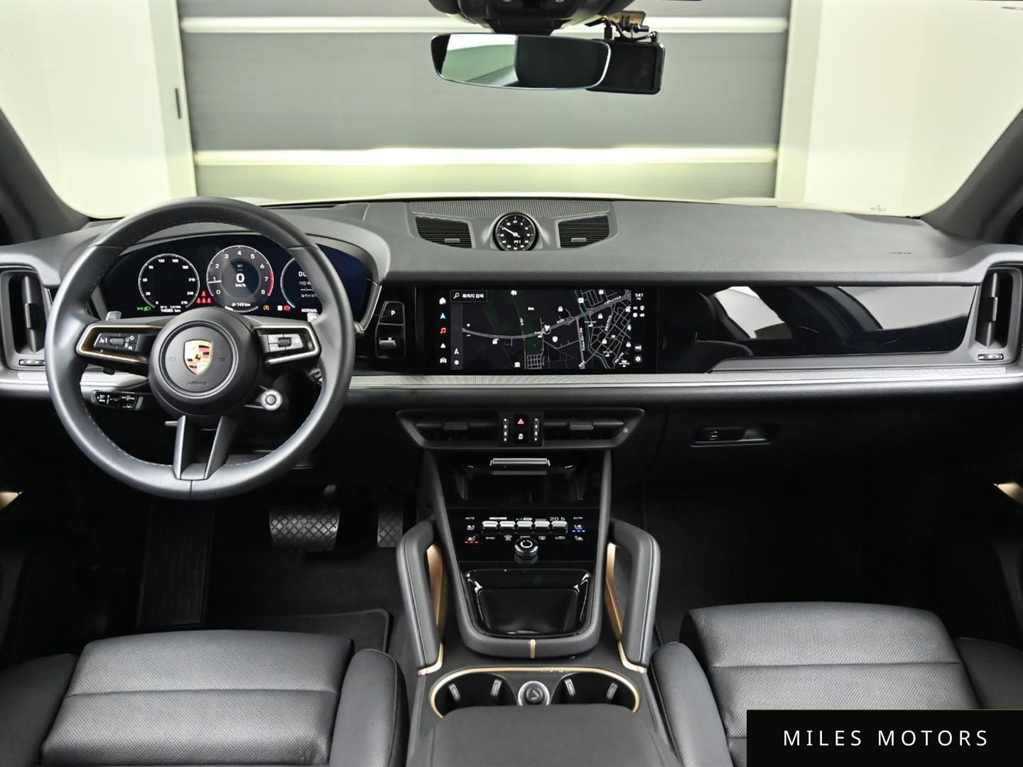 Porsche Cayenne 2024 — миниатюра 7