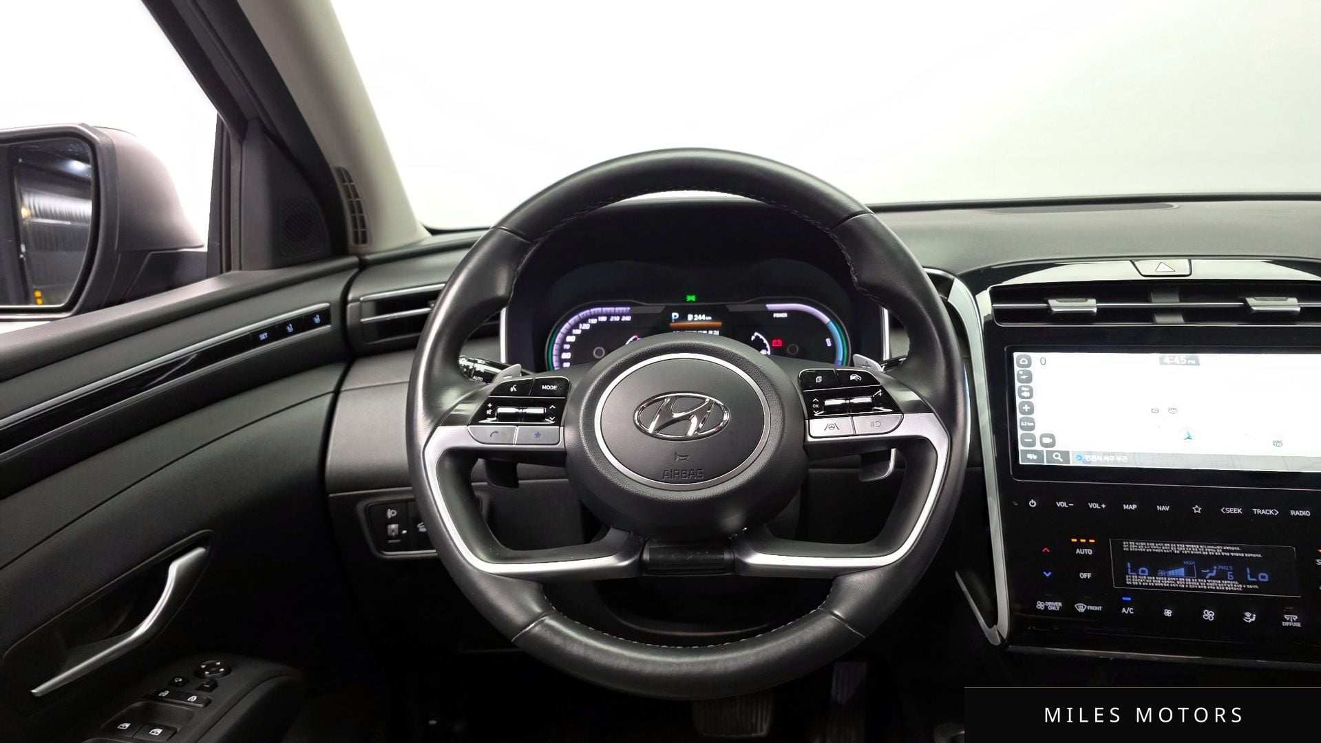 Hyundai 투싼 하이브리드 (NX4) 2023 — миниатюра 19
