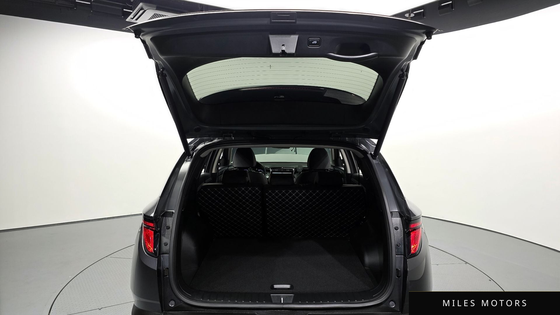 Hyundai 투싼 하이브리드 (NX4) 2023 — миниатюра 26