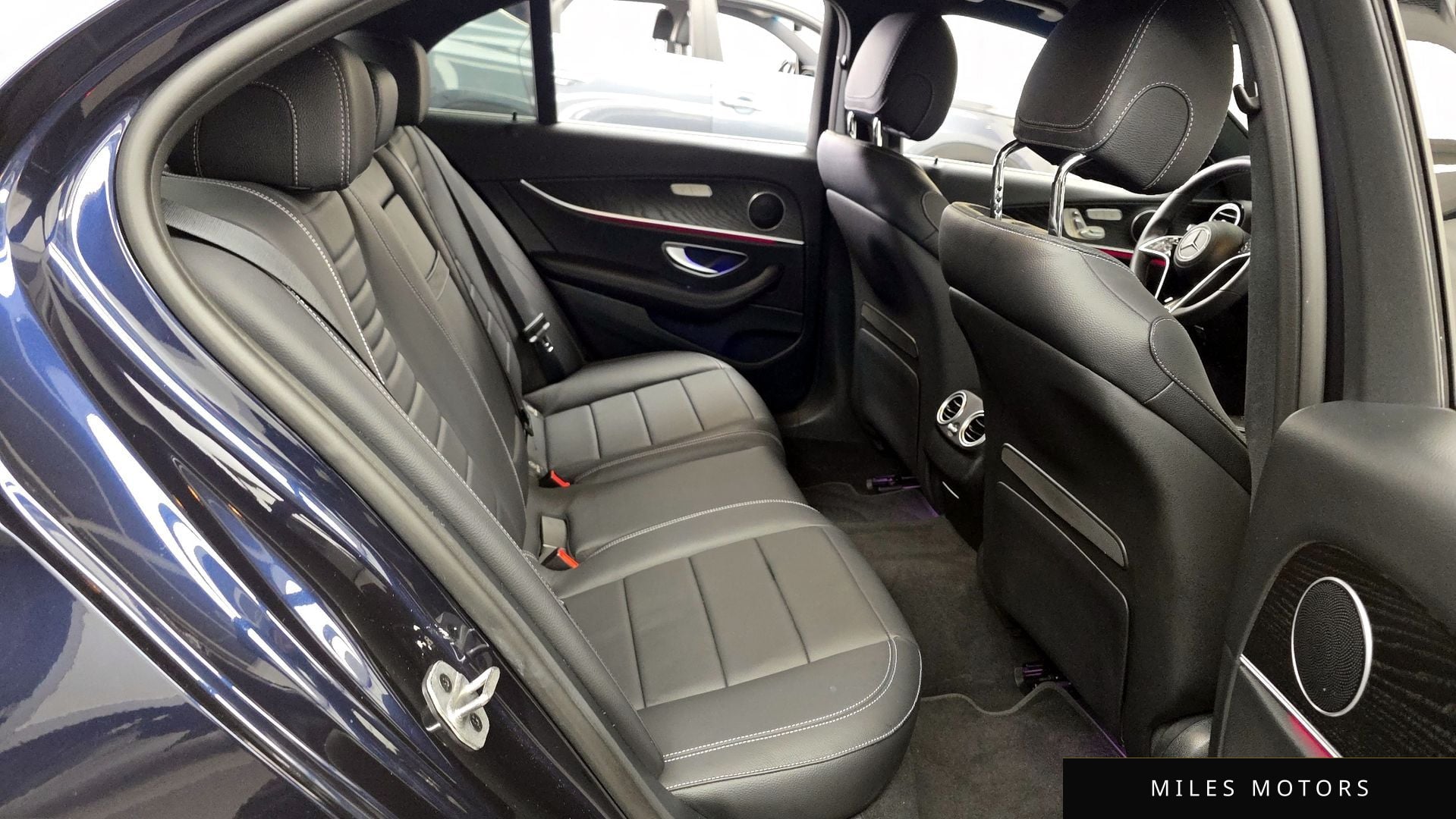 Mercedes-Benz E-Class W213 2022 — миниатюра 17