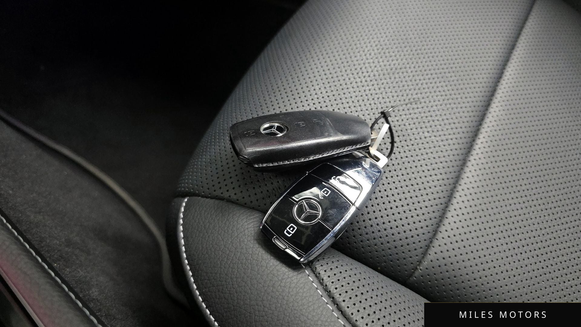 Mercedes-Benz E-Class W213 2022 — миниатюра 23