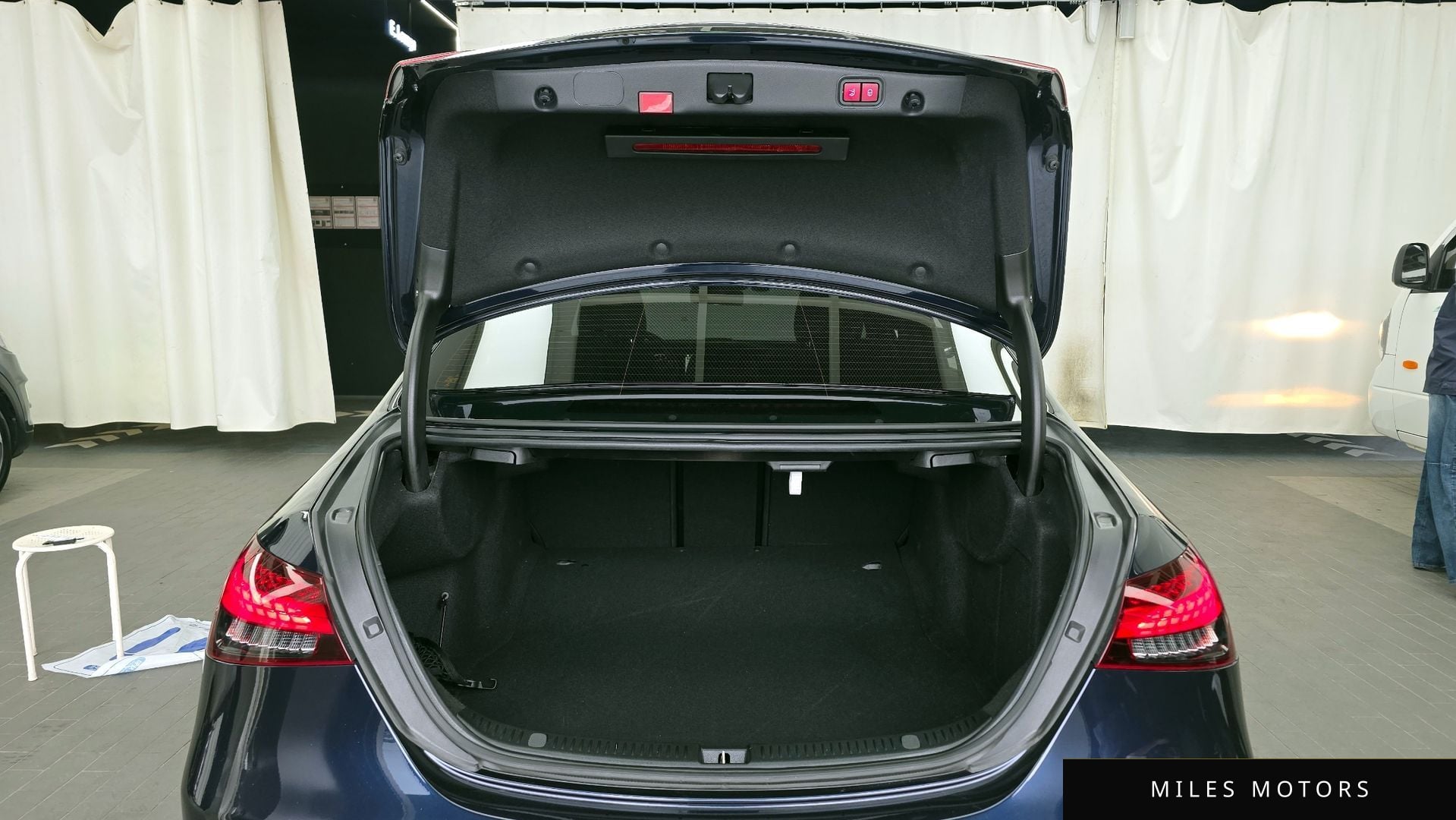 Mercedes-Benz E-Class W213 2022 — миниатюра 26