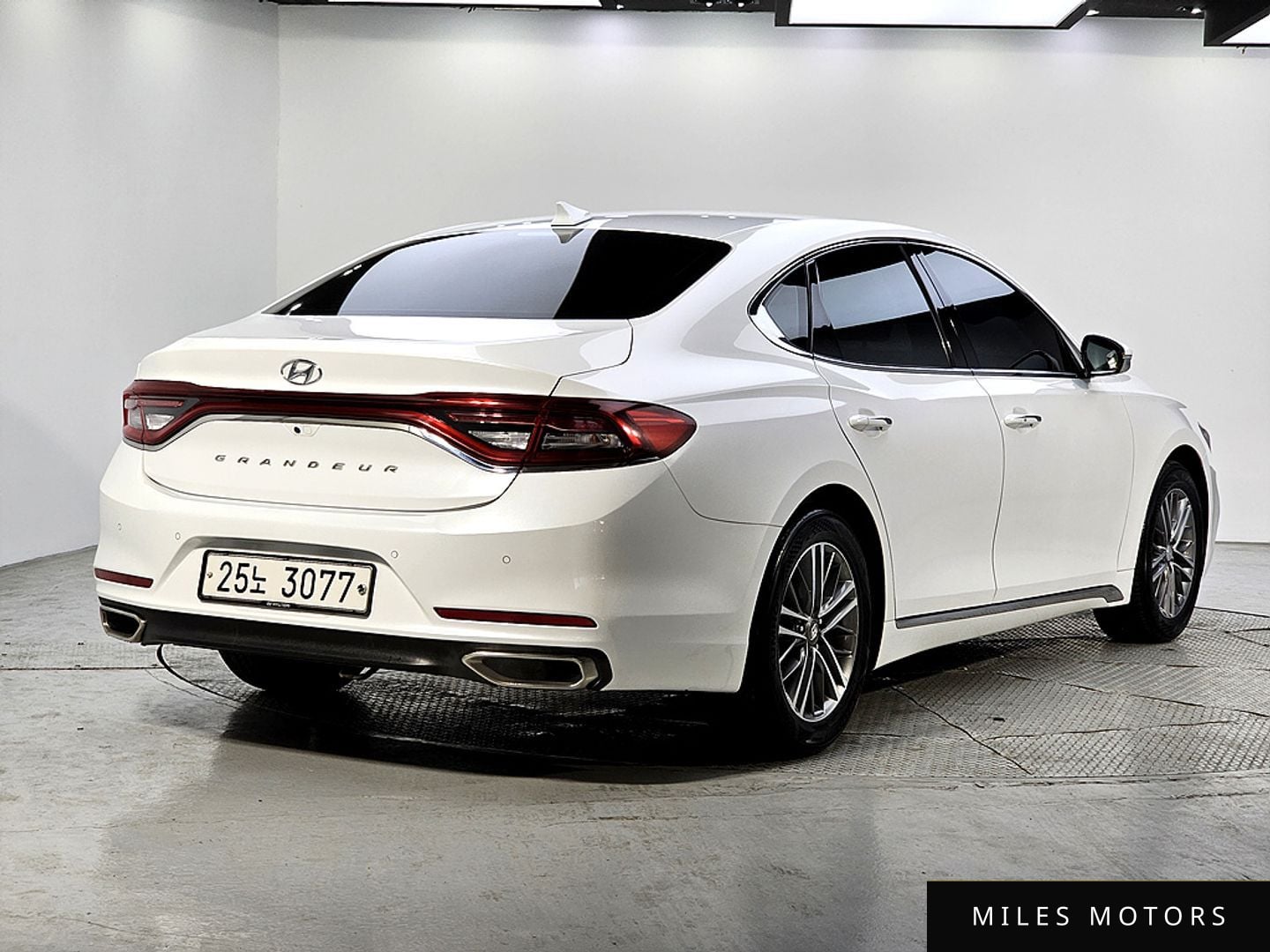Hyundai Grandeur 2019 — миниатюра 2