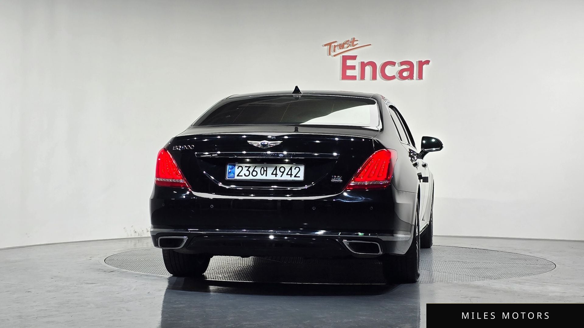 Genesis EQ900 2016 — миниатюра 4
