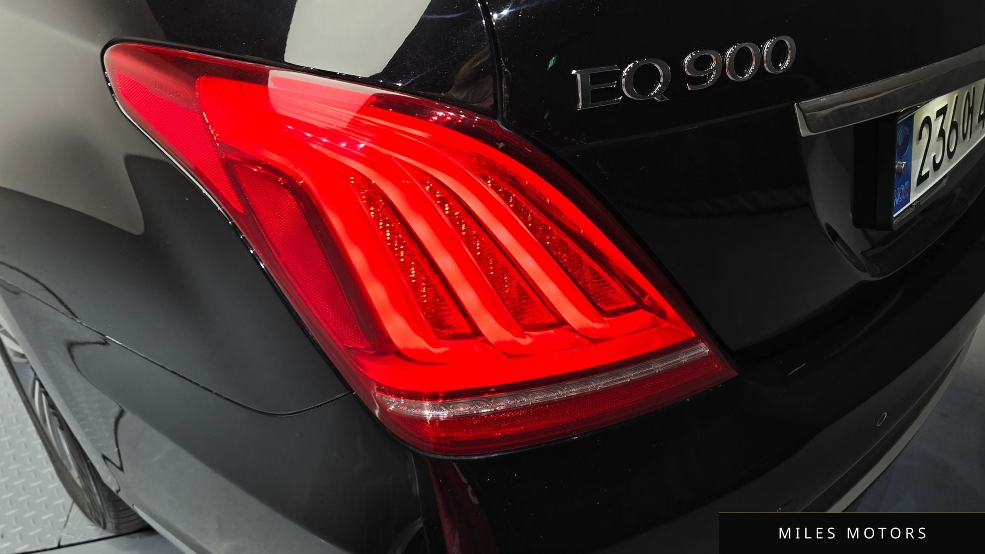 Genesis EQ900 2016 — миниатюра 9