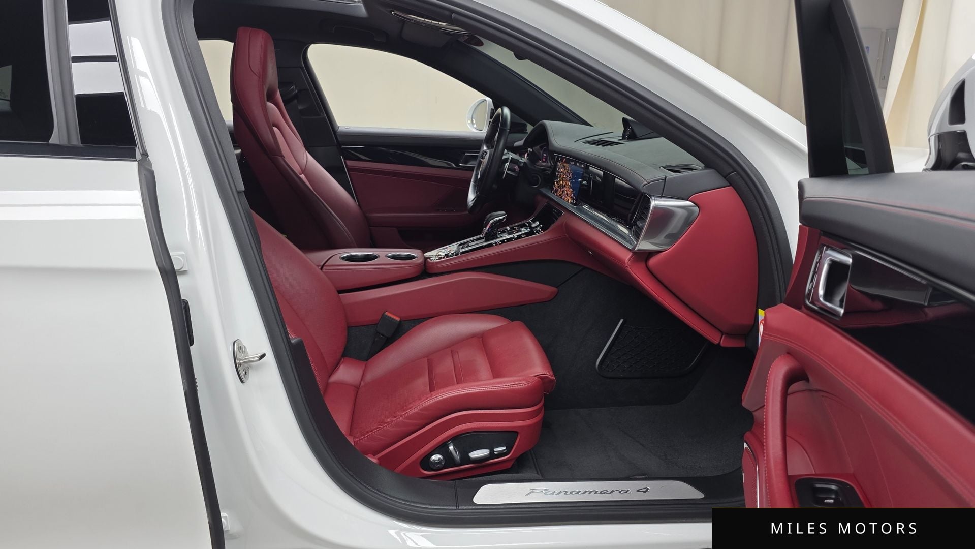 Porsche 파나메라 (971) 2021 — миниатюра 17
