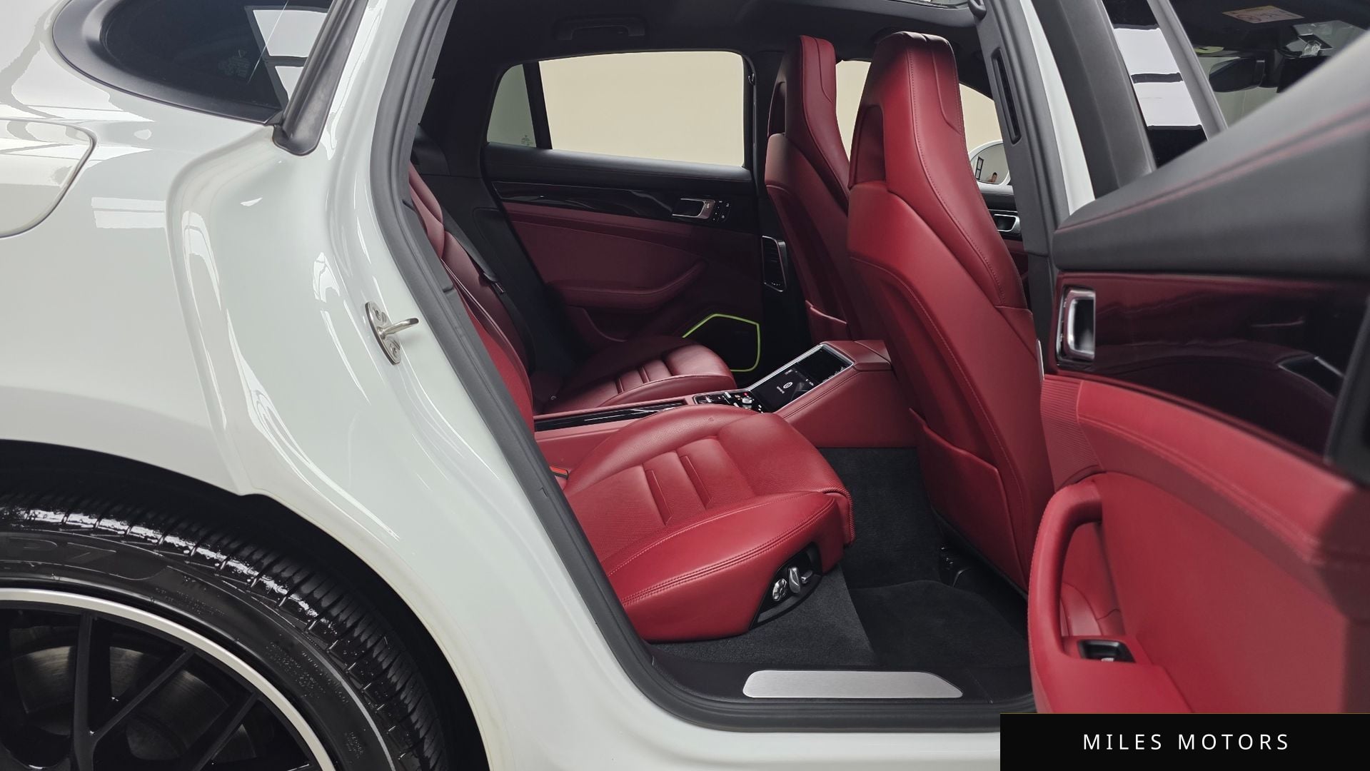 Porsche 파나메라 (971) 2021 — миниатюра 18